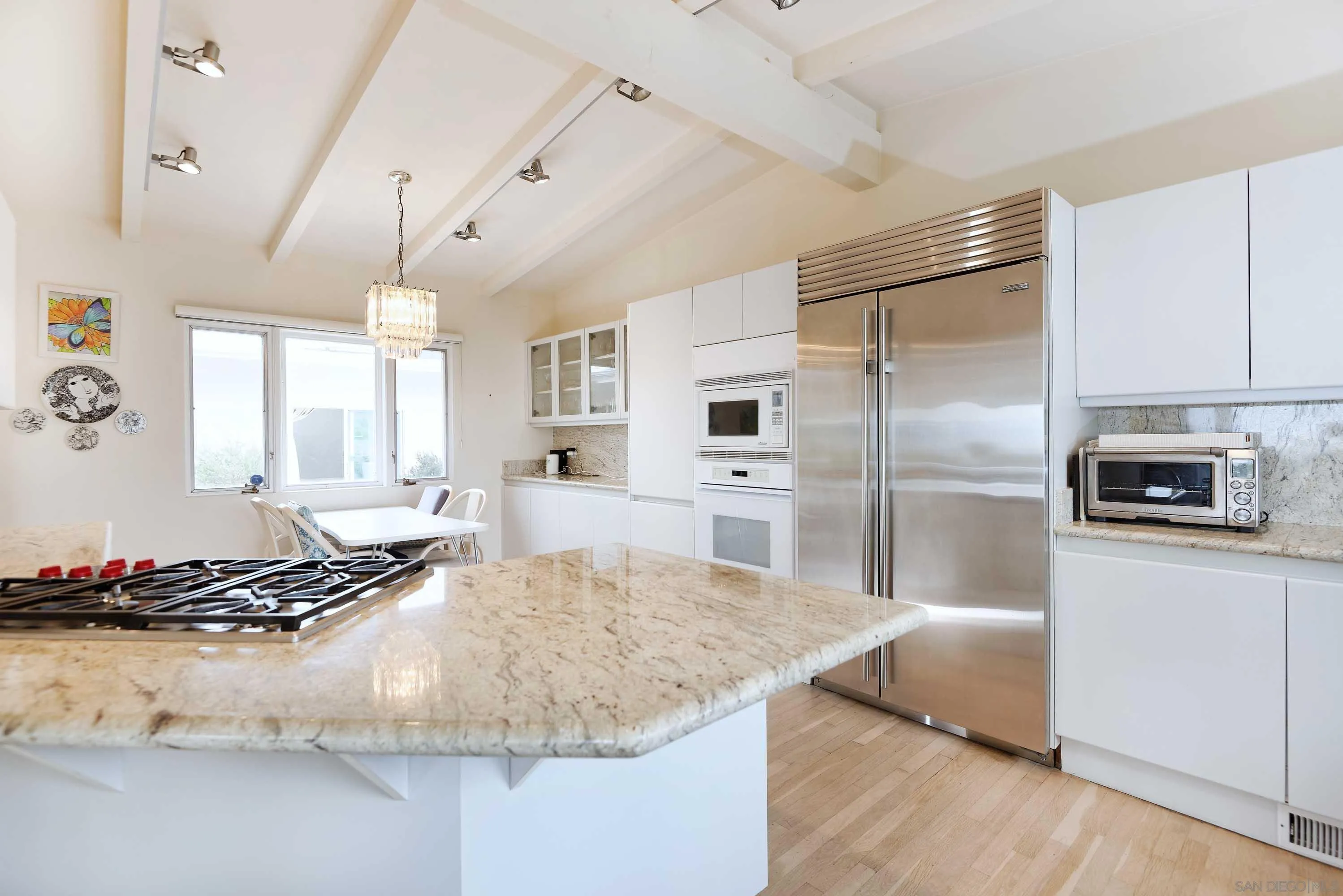 https://cdn.realtyfeed.com/cdn/127/260011428/725543f4488f1ccbbc3f5810d165bfbe.webp