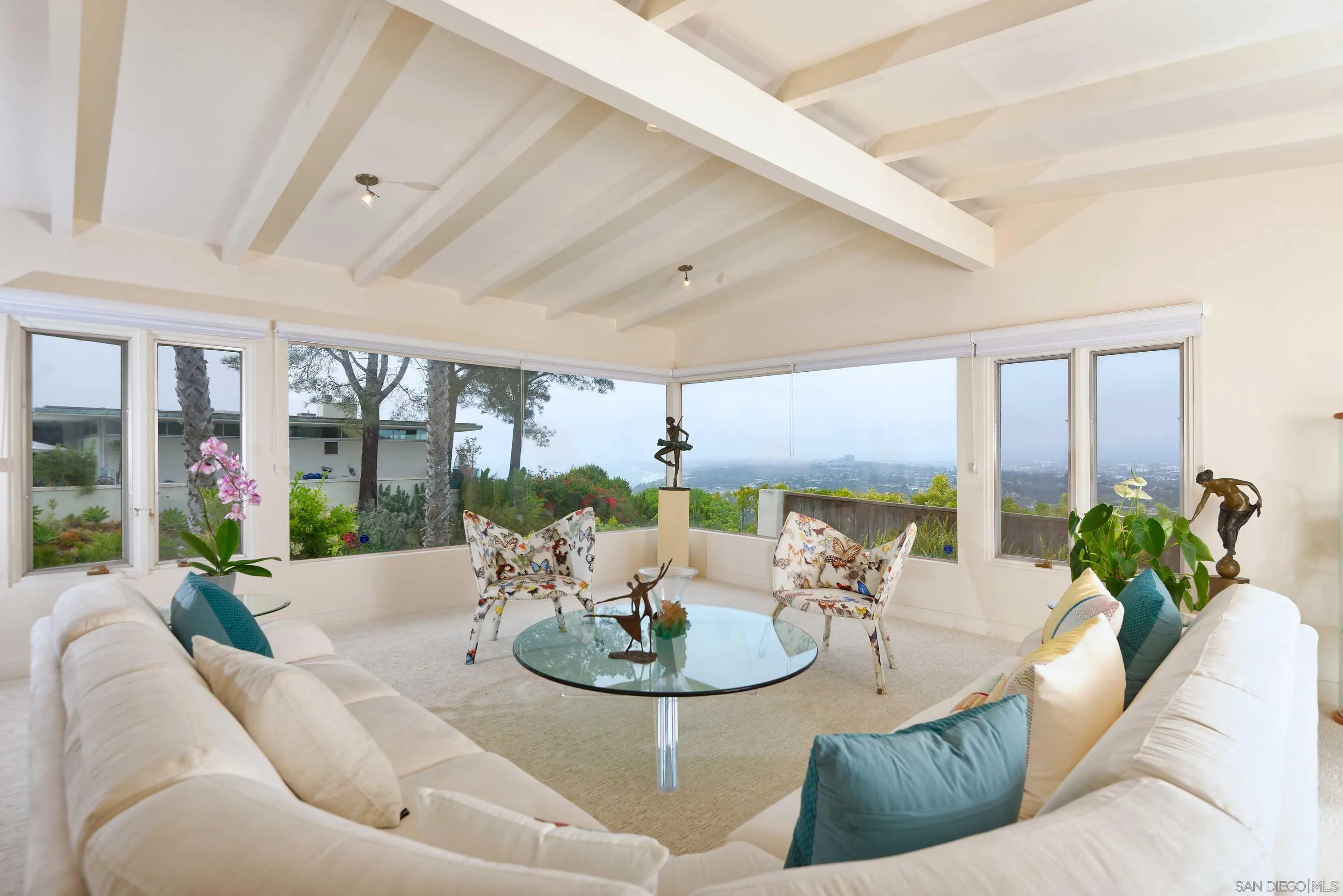 https://cdn.realtyfeed.com/cdn/127/260011428/d4034fbd321ef920ad3d6b860e25c01b.webp