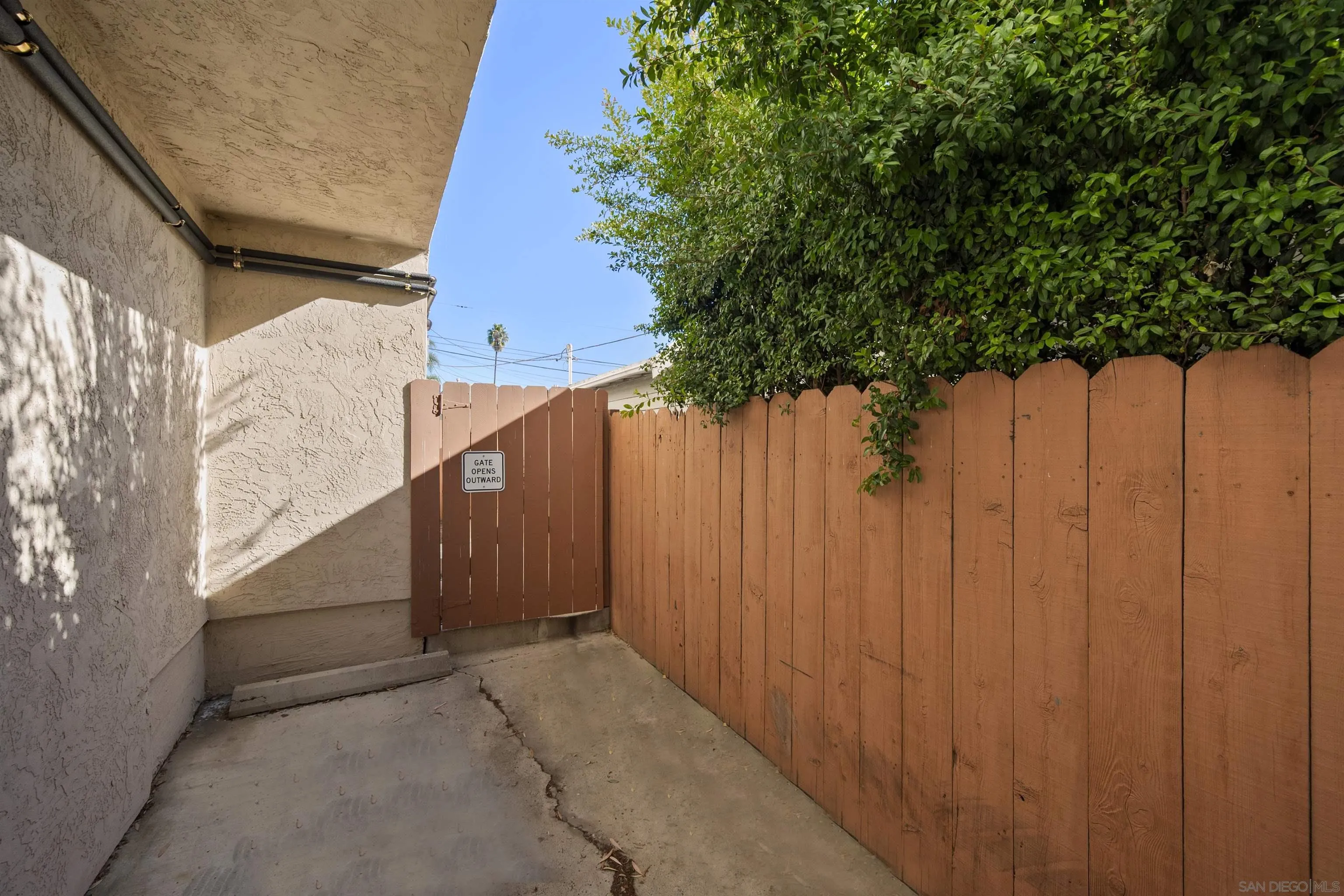Photo #32: 260011436 Listing: Photo #32