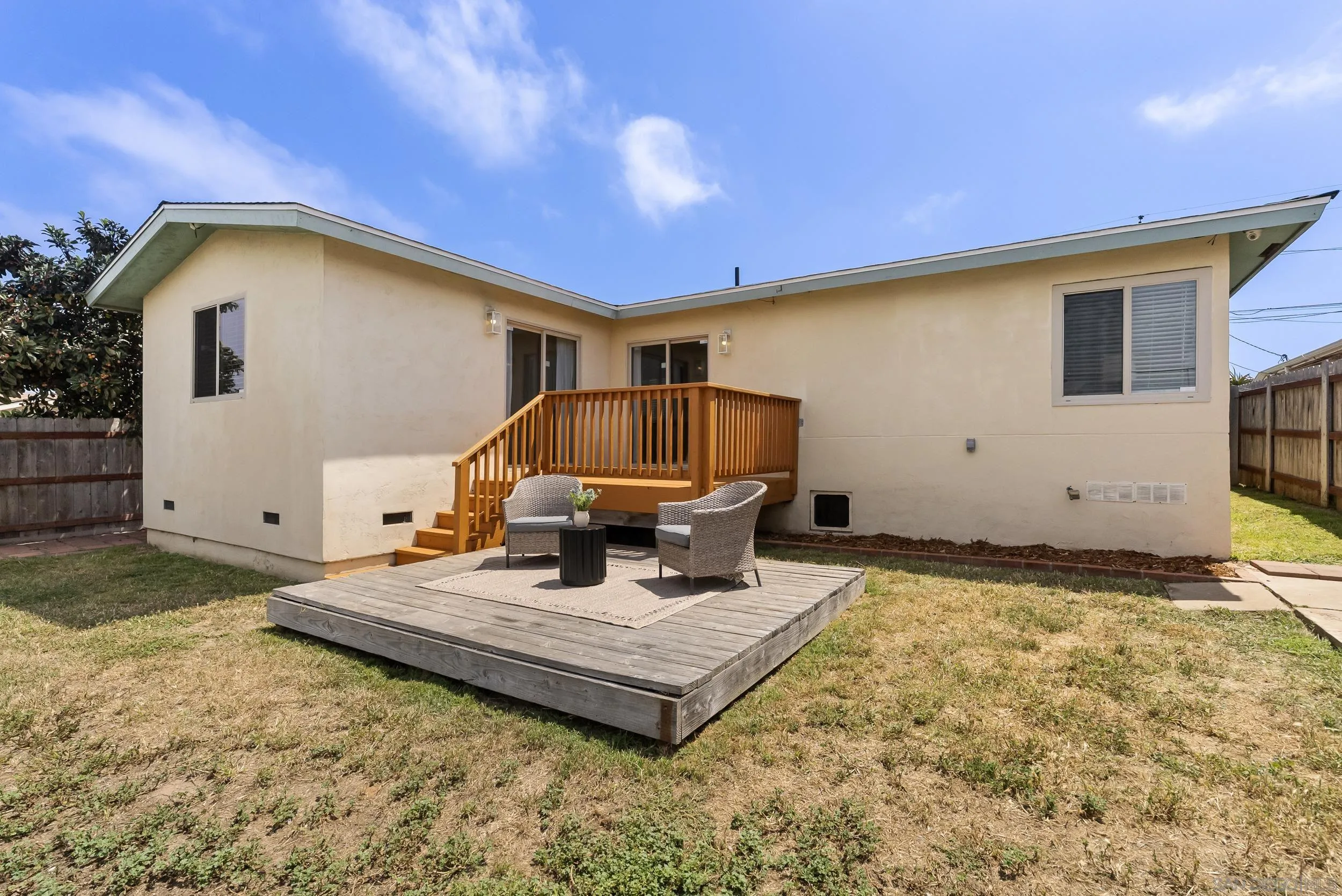 https://cdn.realtyfeed.com/cdn/127/260011446/2507414454b243c63ada3f70b4c858f1.webp
