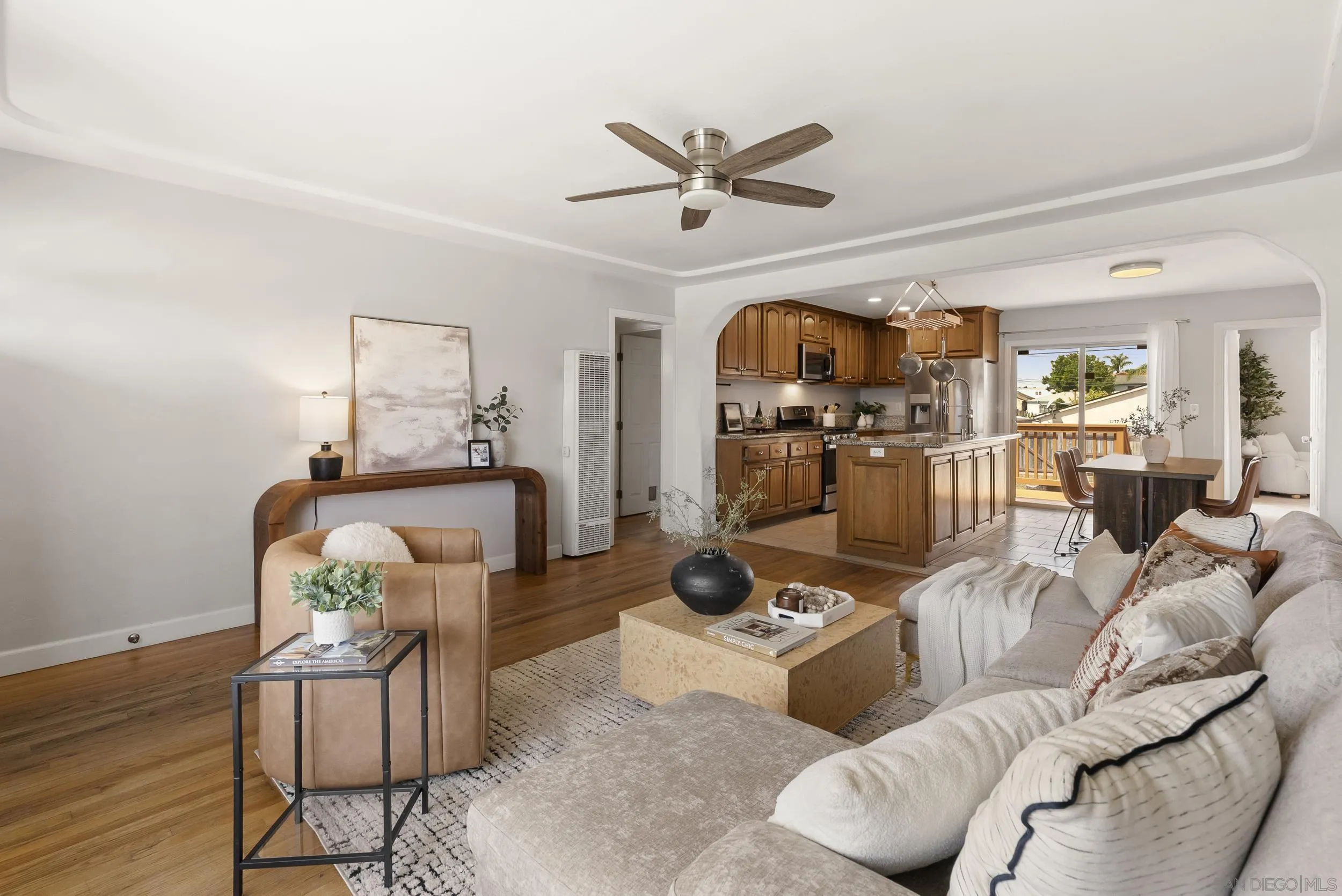 https://cdn.realtyfeed.com/cdn/127/260011446/dc0b6b1b7e7e907f9eaee01ae6dce450.webp