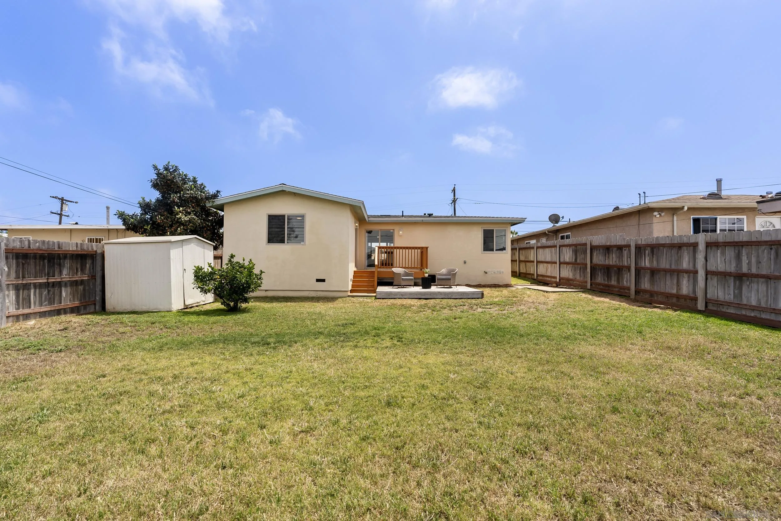 https://cdn.realtyfeed.com/cdn/127/260011446/f890c94d80cee0b1e3817428fae203a2.webp