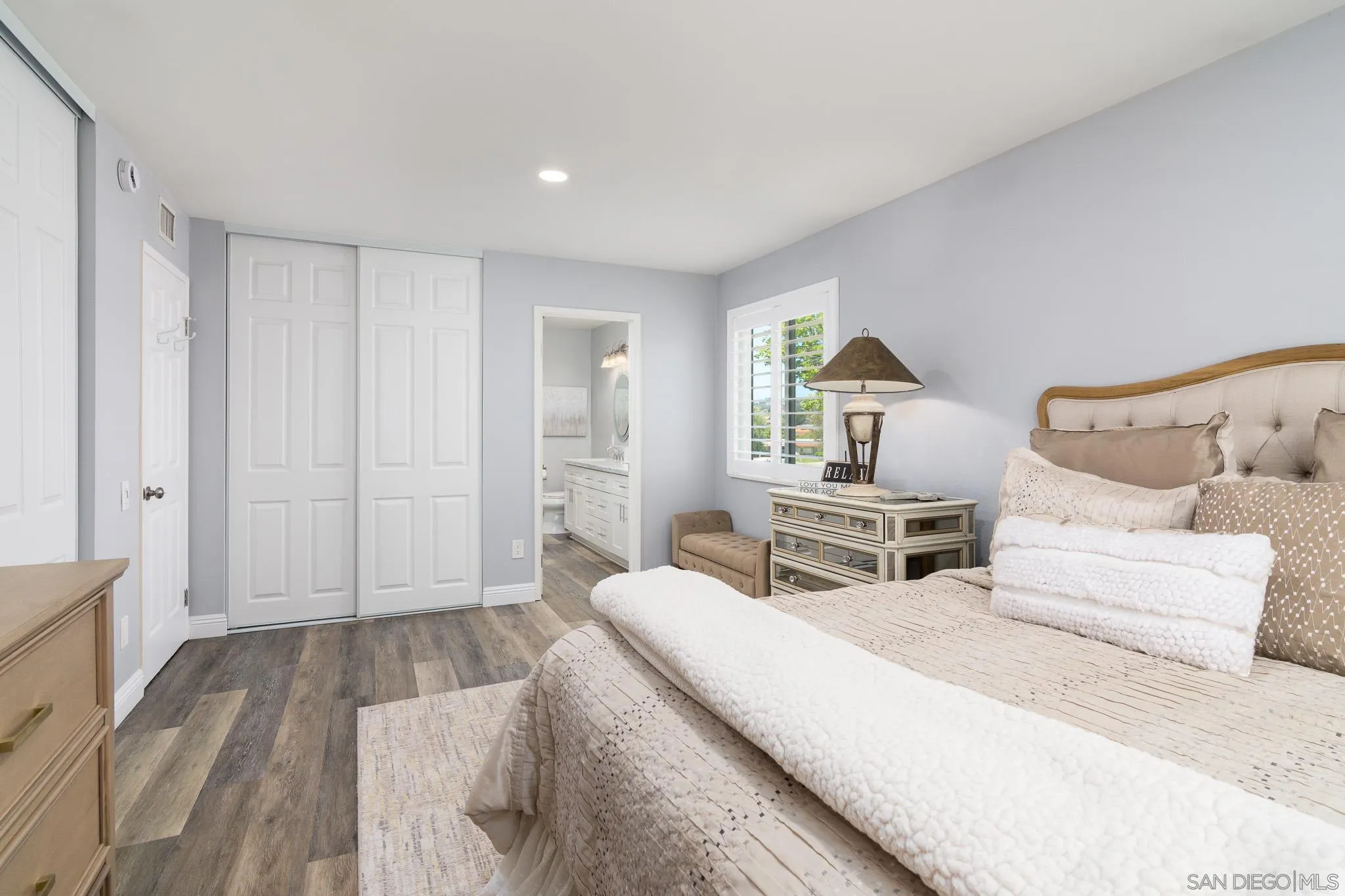 https://cdn.realtyfeed.com/cdn/127/260011447/12ef8bd261593d90525fd96d4bdcc559.webp