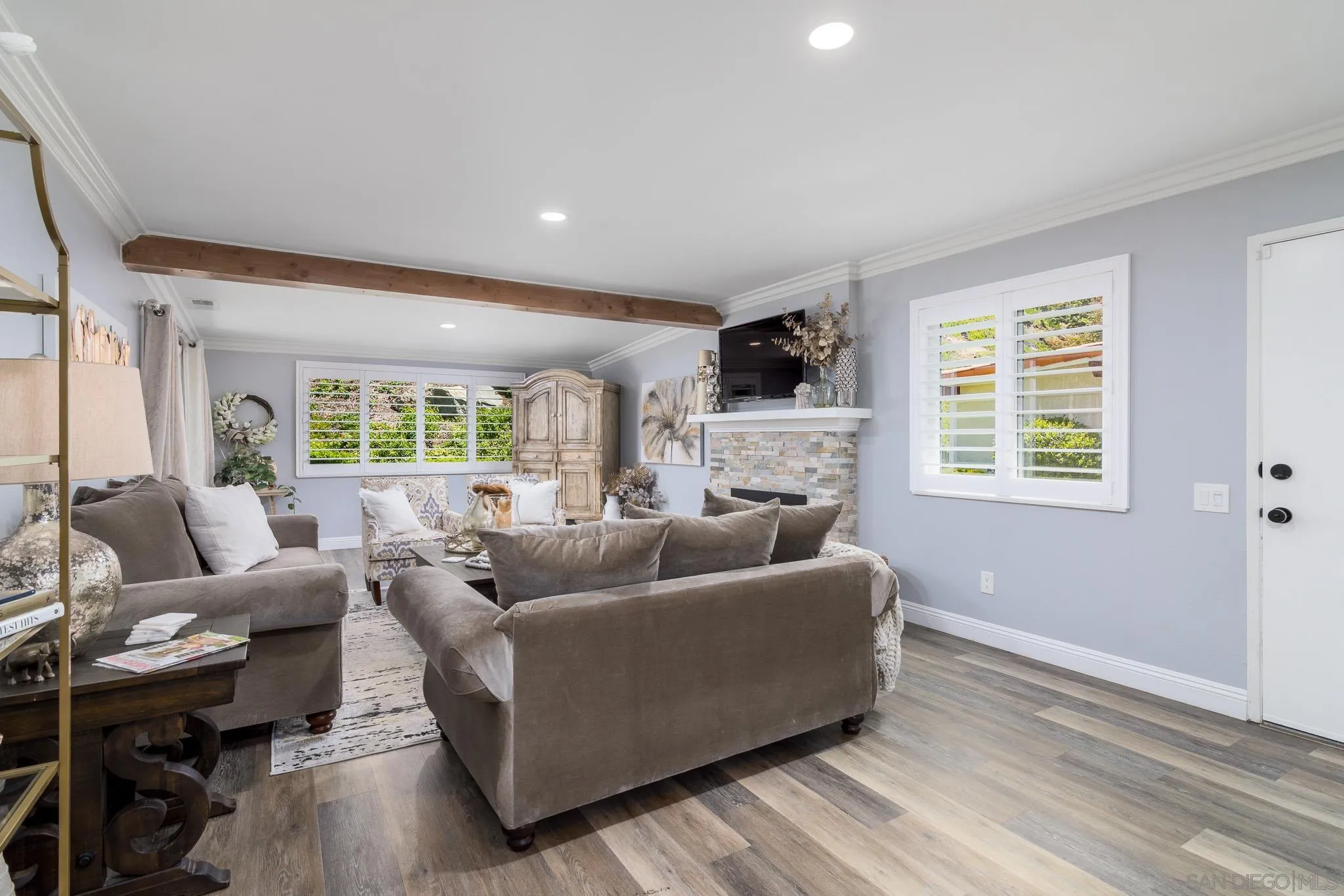 https://cdn.realtyfeed.com/cdn/127/260011447/40246e41fbe9e69de6c34038778287c0.webp