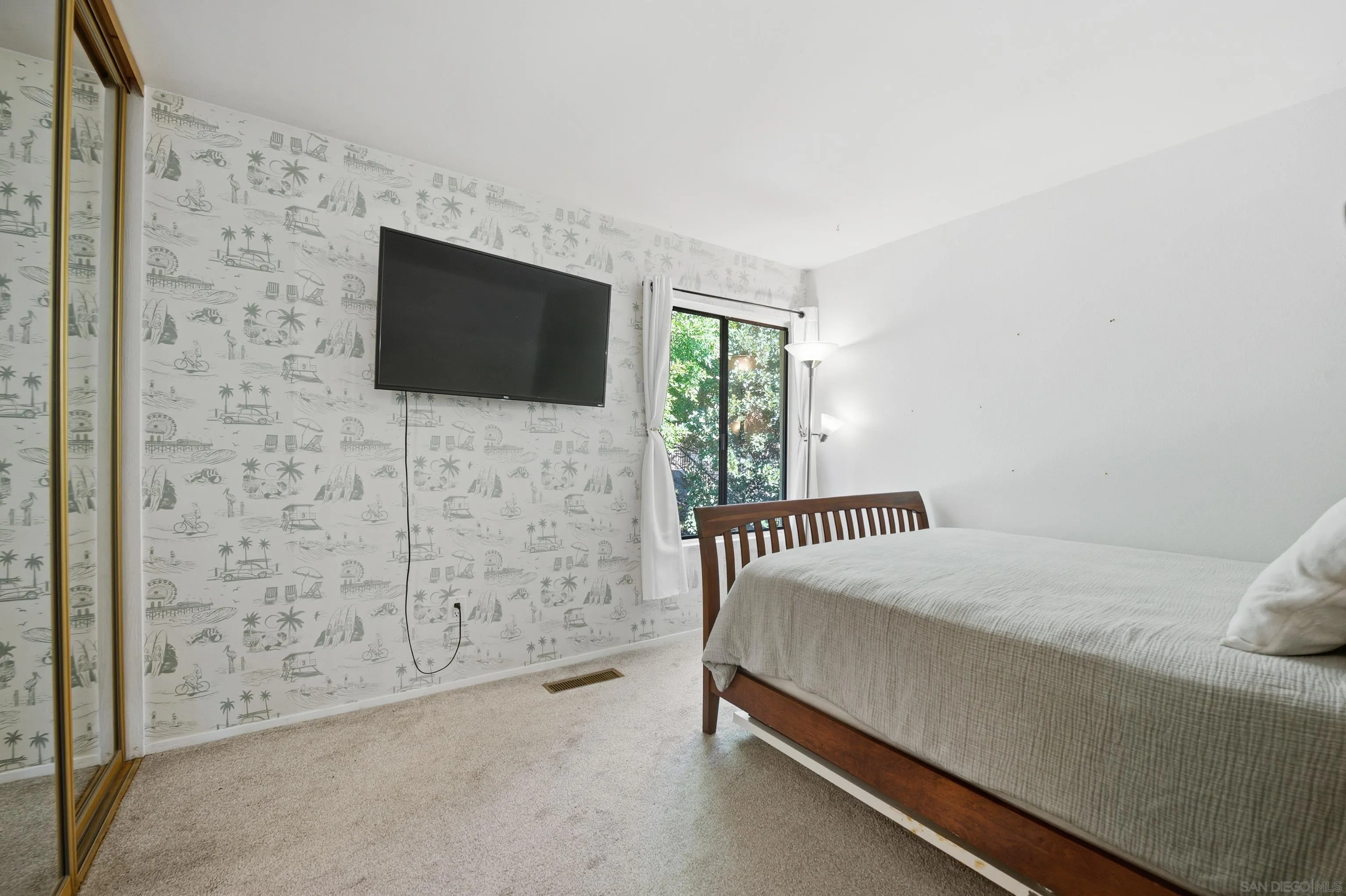 Photo #7: 260011452 Listing: Photo #7