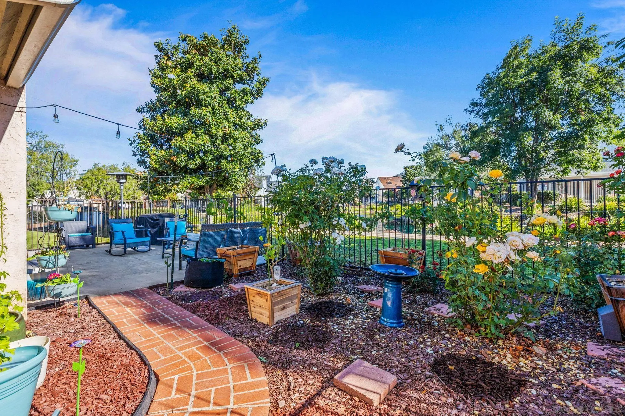 https://cdn.realtyfeed.com/cdn/127/260011453/d2a121d417bcc50b68e4eb99190a86fe.webp