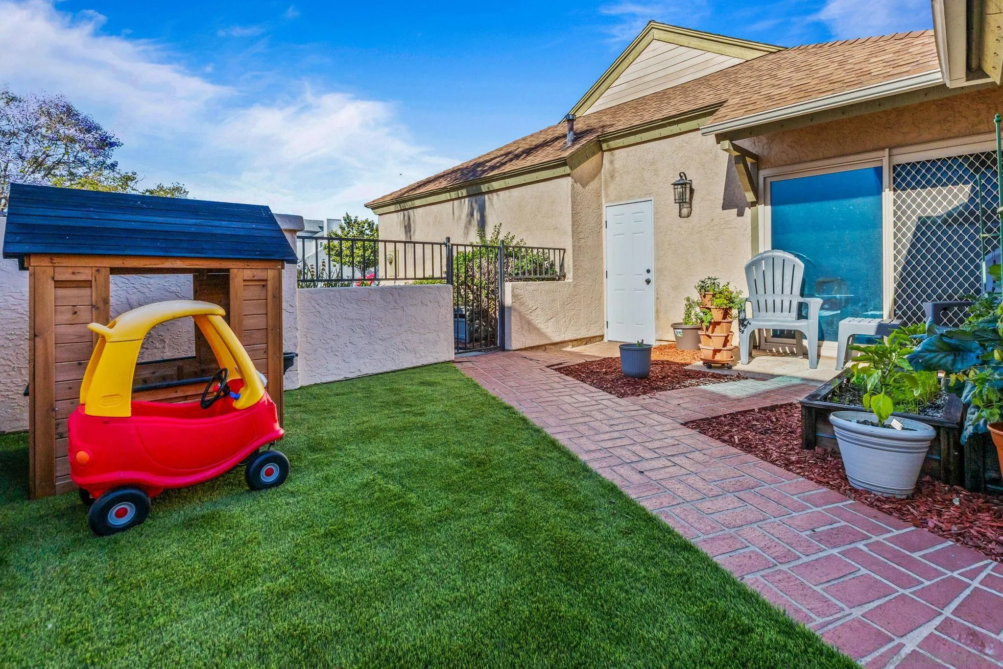 https://cdn.realtyfeed.com/cdn/127/260011453/ea26005b5e29c9cb5e6af5a7b17580ed.webp