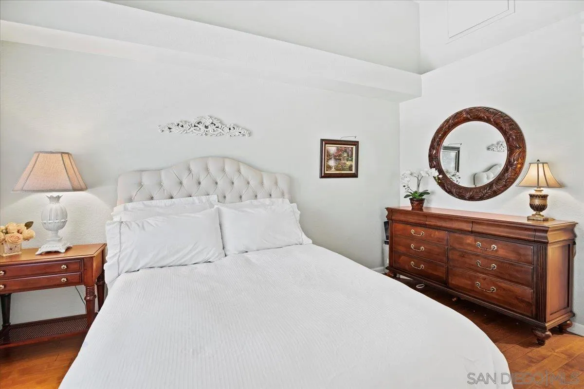 Photo #23: 260011459 Listing: Photo #23