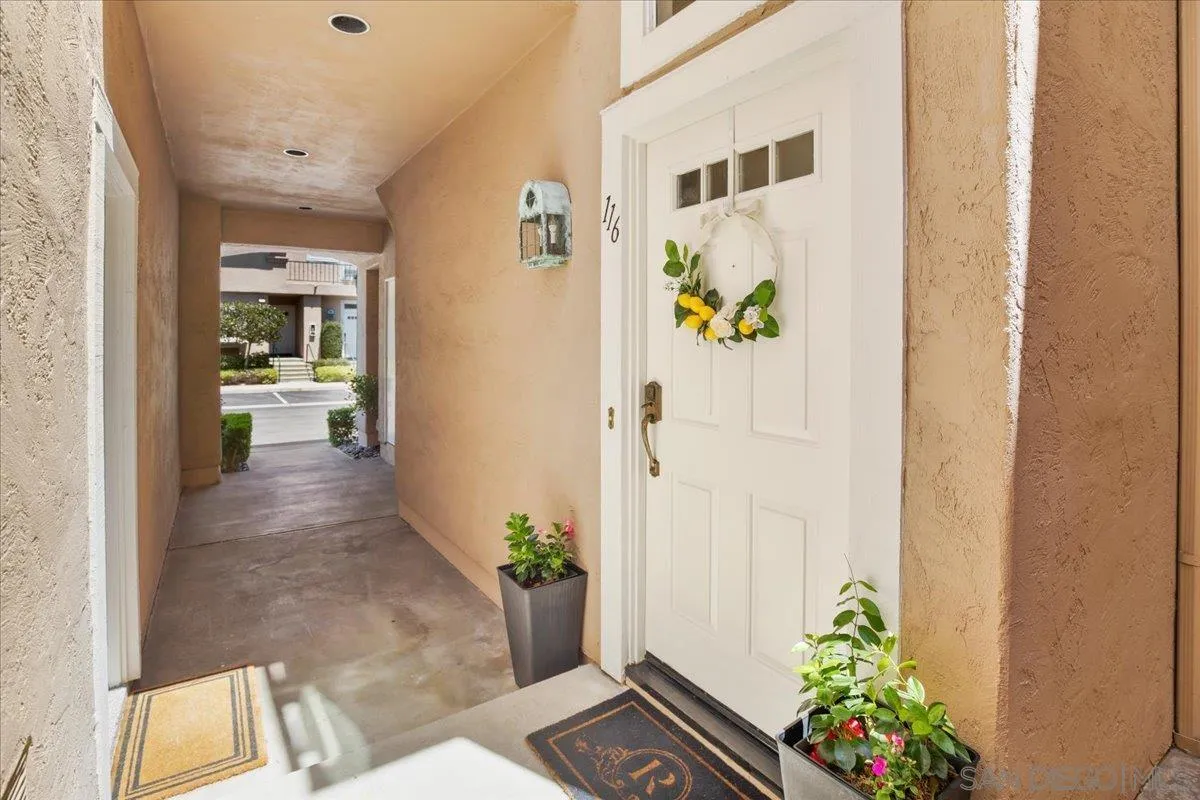 Photo #3: 260011459 Listing: Photo #3