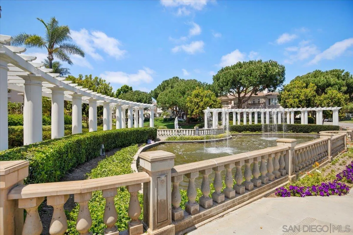 Photo #36: 260011459 Listing: Photo #36