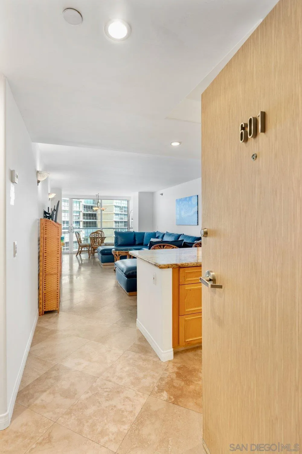 https://cdn.realtyfeed.com/cdn/127/260011460/2bf71f1f6ee4a0c9c1d43e20a59a8926.webp