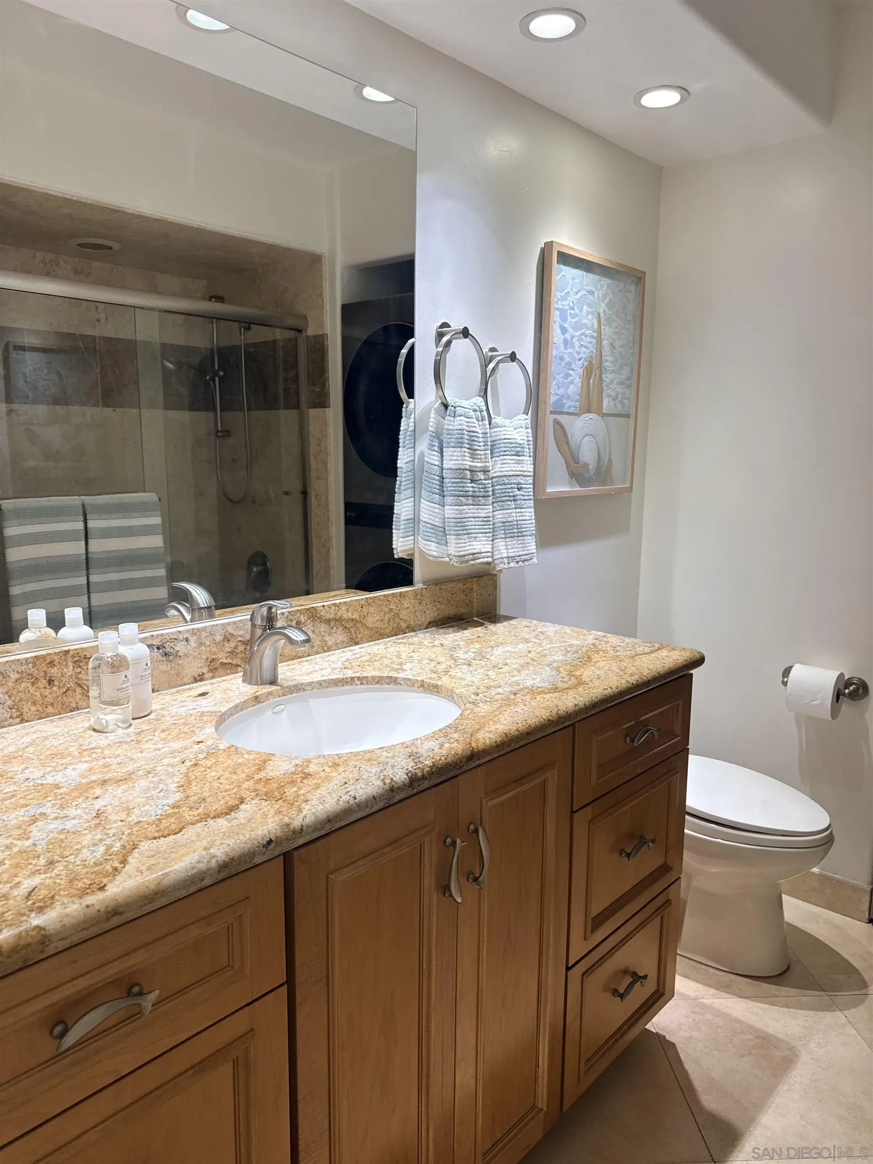 https://cdn.realtyfeed.com/cdn/127/260011460/713add2c78868f0c83e2effaf3d163ec.webp