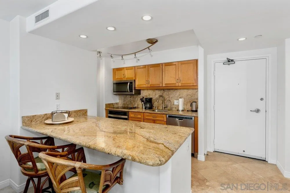 https://cdn.realtyfeed.com/cdn/127/260011460/b6f7b58dc87011c1b13350e4cd869d01.webp