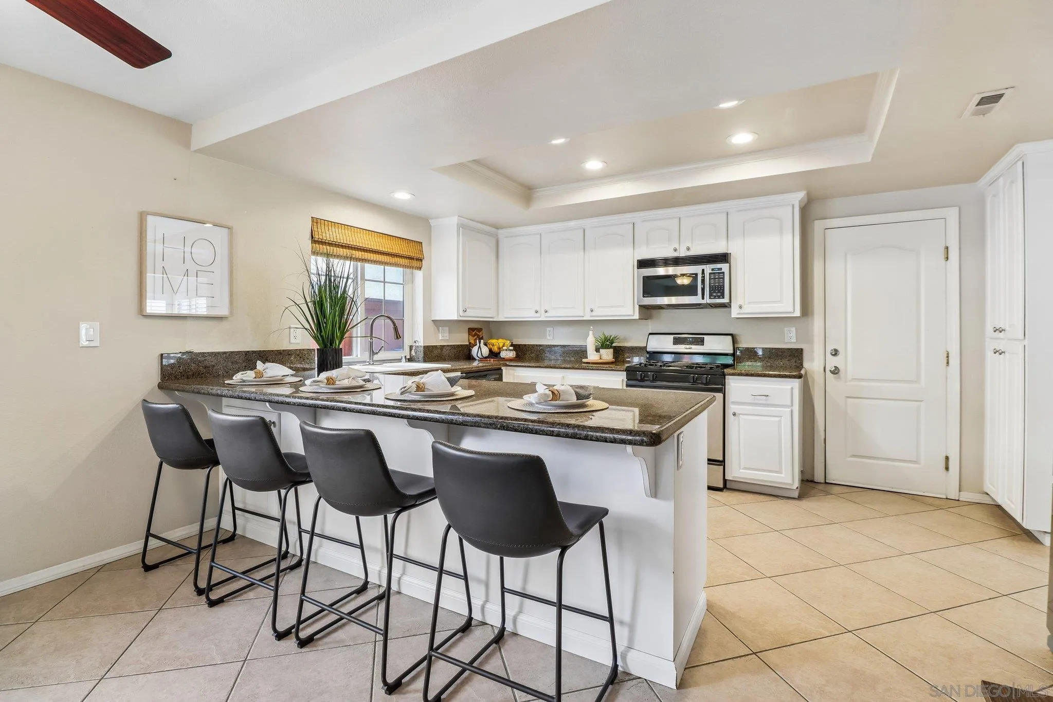 https://cdn.realtyfeed.com/cdn/127/260011461/44d38b40e87b5c30245e2dbceef291f2.webp
