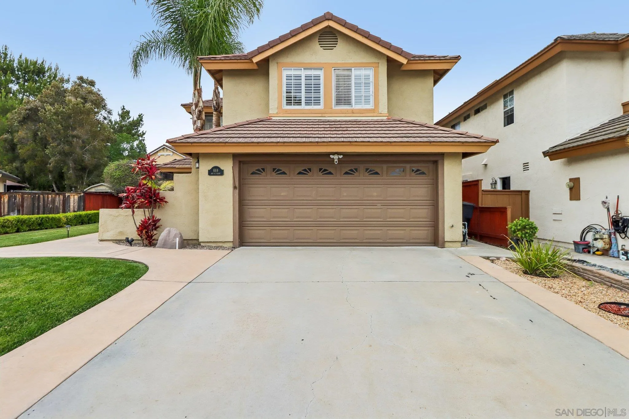 https://cdn.realtyfeed.com/cdn/127/260011461/82829ac589dd35bc7c9c5f3ebe13c6f3.webp