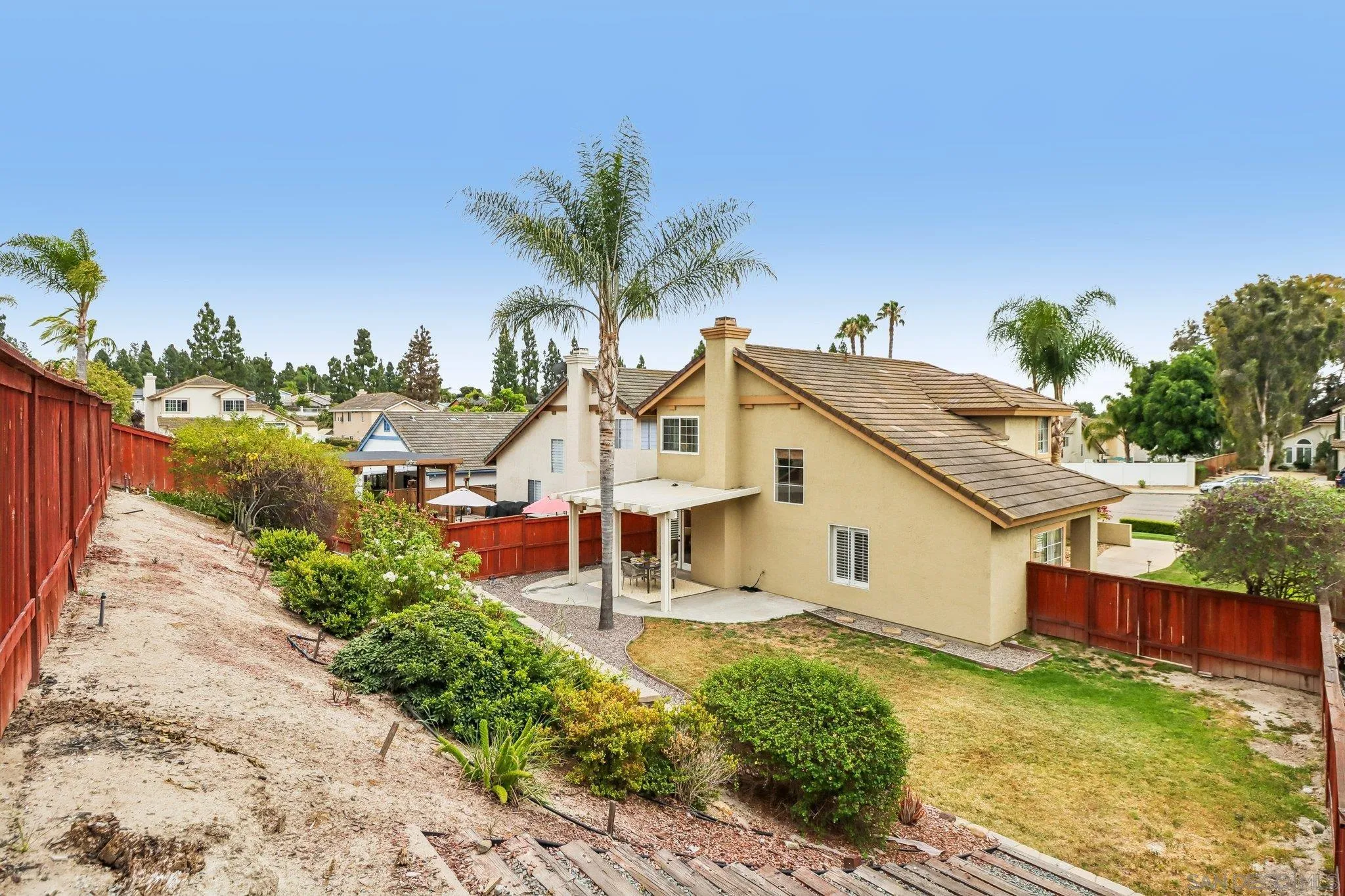 https://cdn.realtyfeed.com/cdn/127/260011461/de00453f04d5bd9adbdac5396ced6322.webp