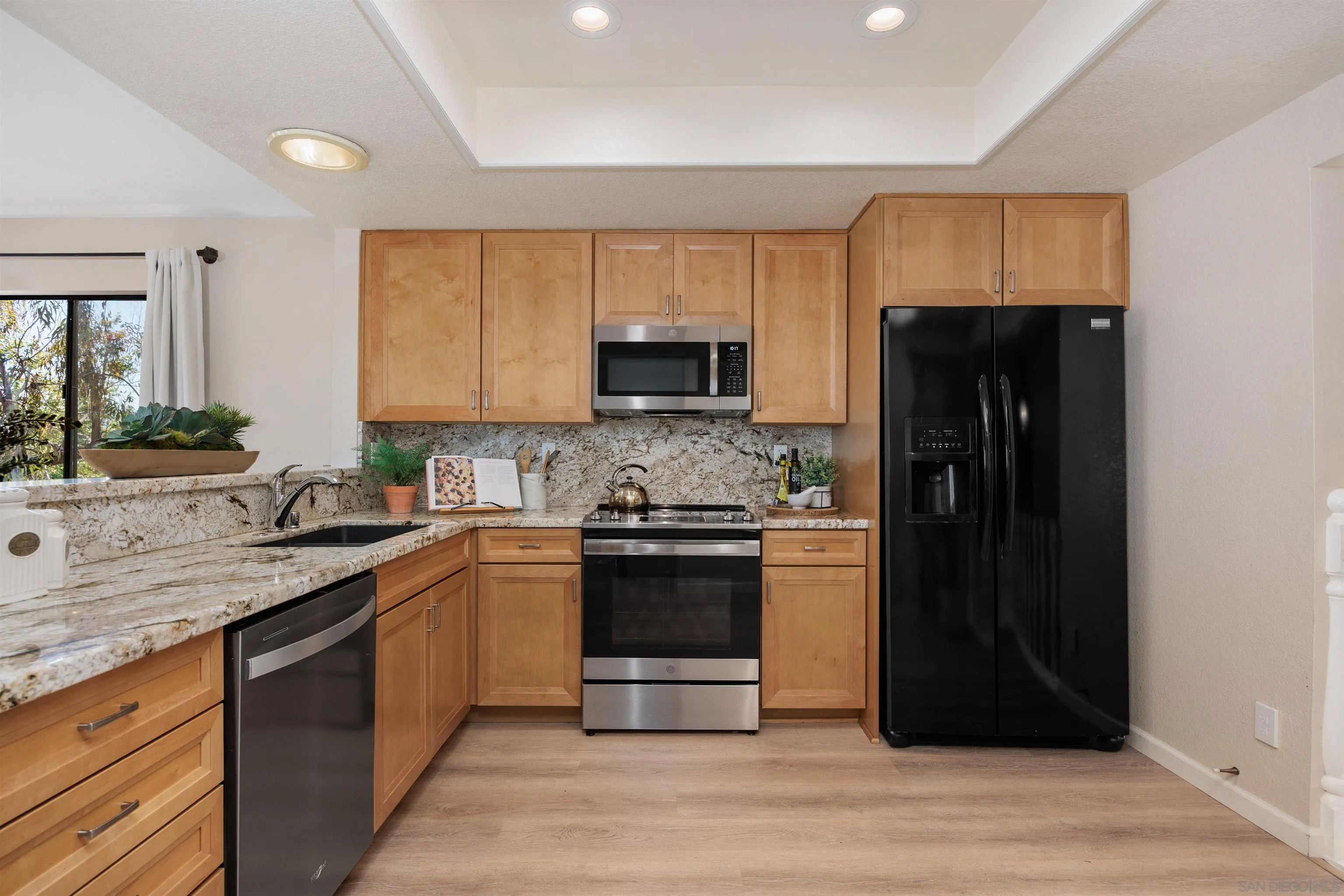 Photo #9: 260011462 Listing: Photo #9