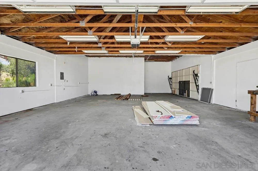 https://cdn.realtyfeed.com/cdn/127/260011464/2f7db19a3b6a8ec2f14ddb4eab37cf26.webp