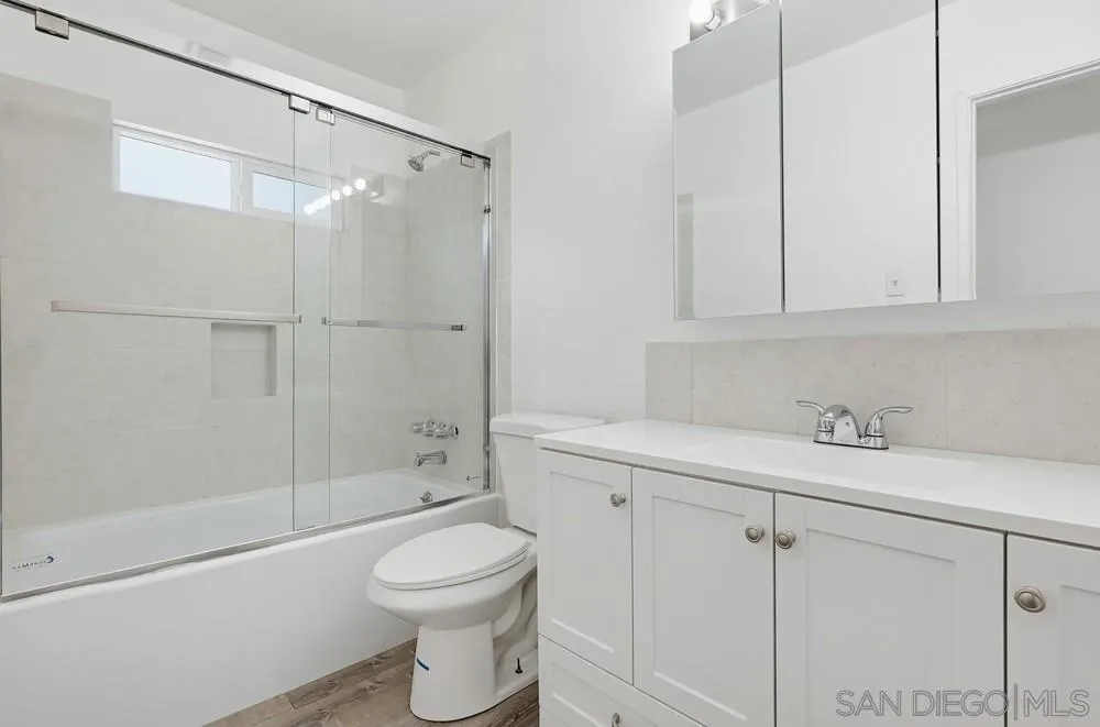 https://cdn.realtyfeed.com/cdn/127/260011464/8e54ce4ef8422e08f94e856e1156d922.webp