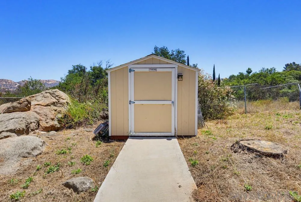 https://cdn.realtyfeed.com/cdn/127/260011464/b8259eb4a300abe6f92a4242ebce163d.webp