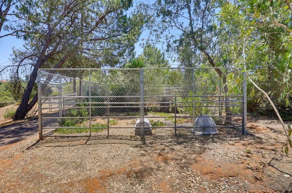https://cdn.realtyfeed.com/cdn/127/260011464/d05a4334233d2173fde294b1166da88f.webp