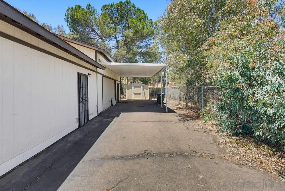 https://cdn.realtyfeed.com/cdn/127/260011464/e75e9329291996384bd23623fafa34e3.webp