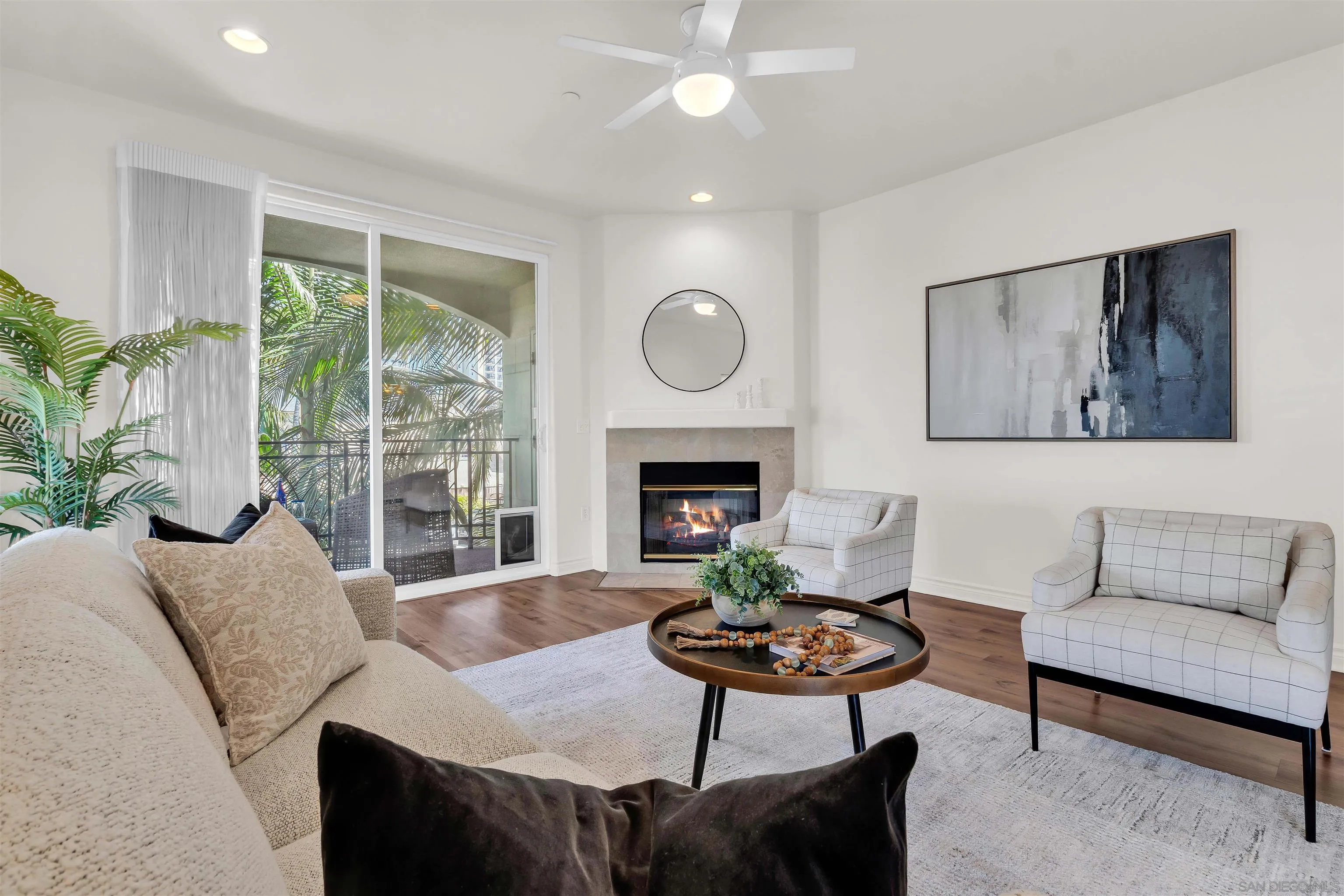 https://cdn.realtyfeed.com/cdn/127/260011474/5aefc49cd237f49079417544184849ef.webp