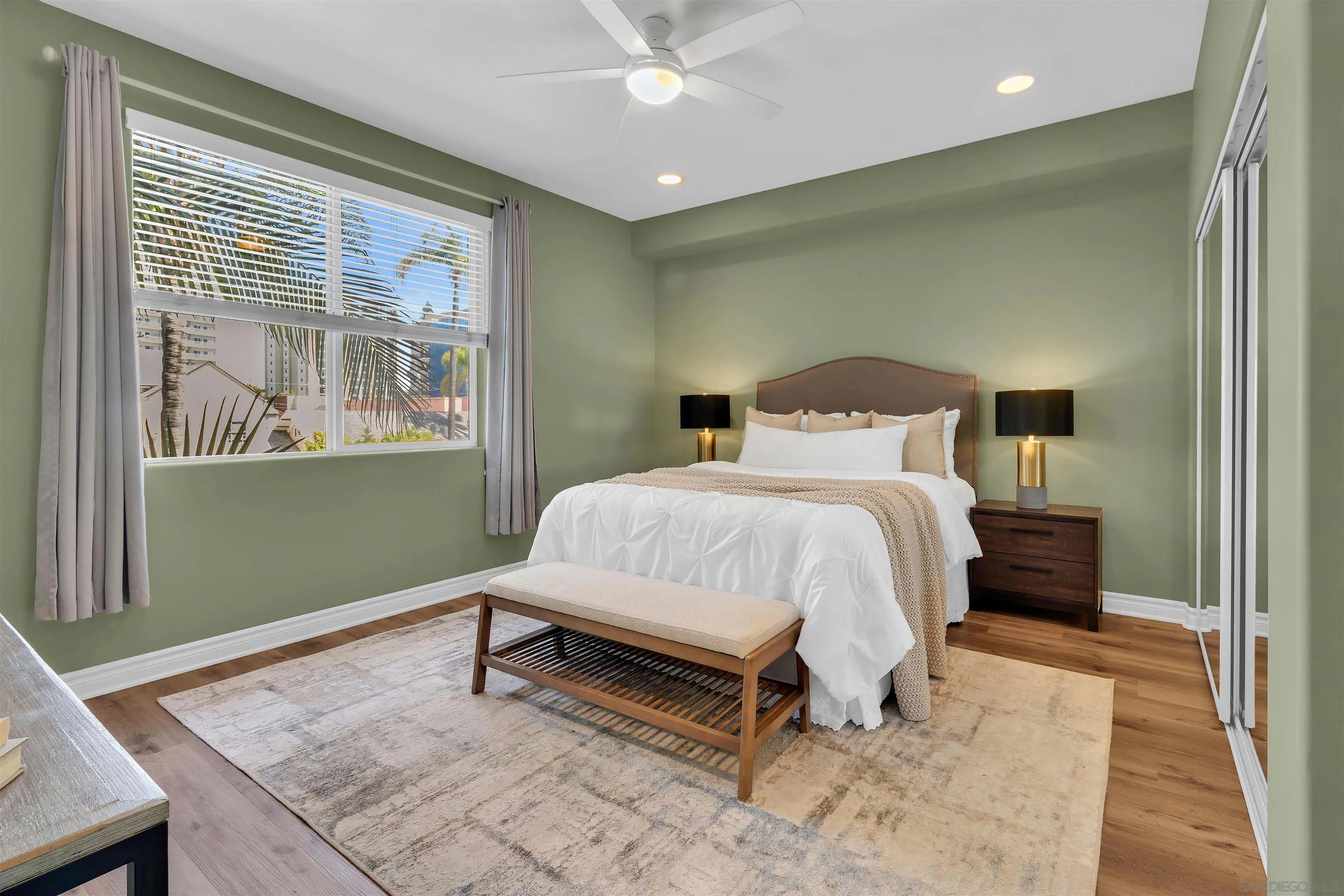 https://cdn.realtyfeed.com/cdn/127/260011474/c4662ee62808d34f51a2be538eba3057.webp