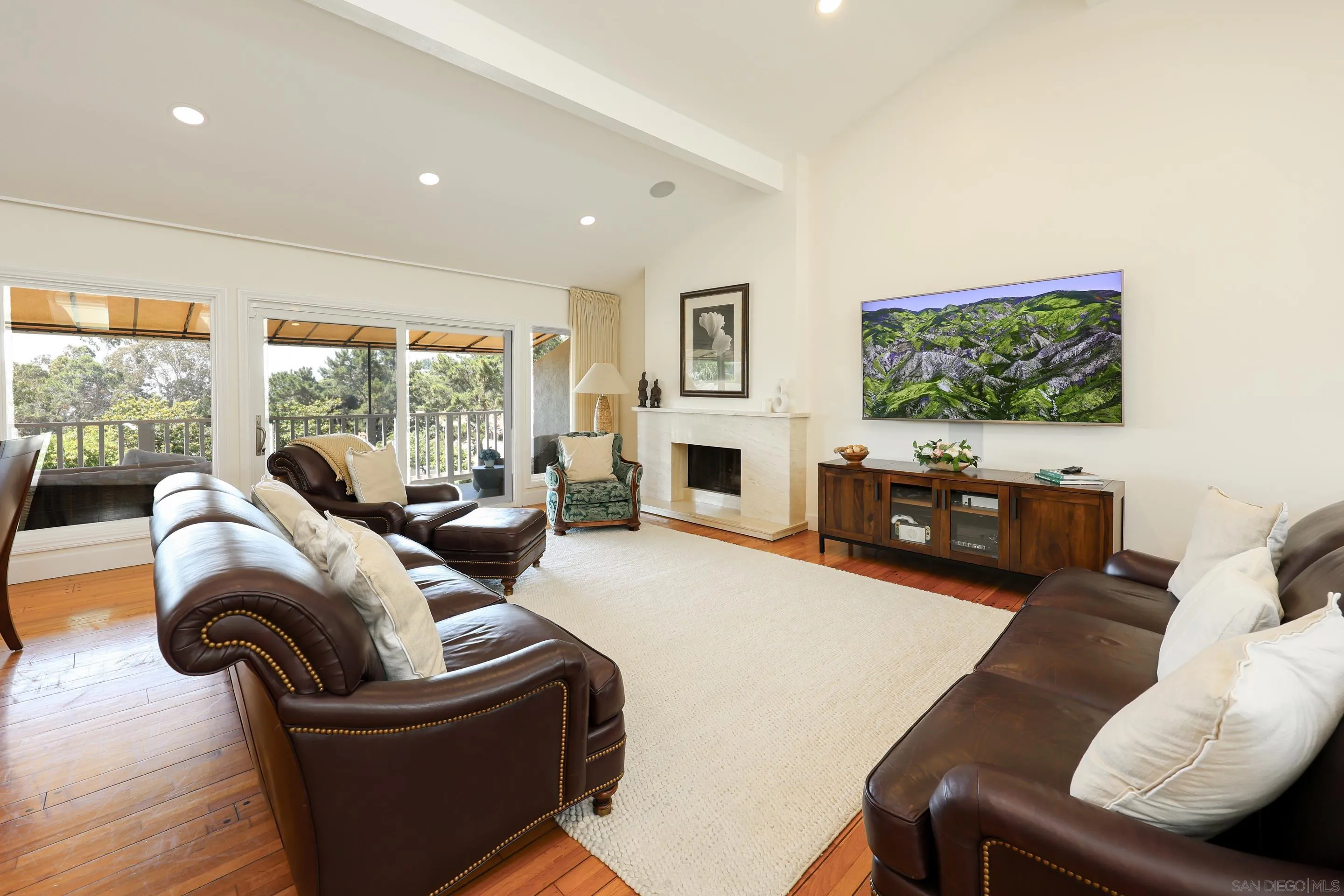 Photo #3: 260011475 Listing: Photo #3