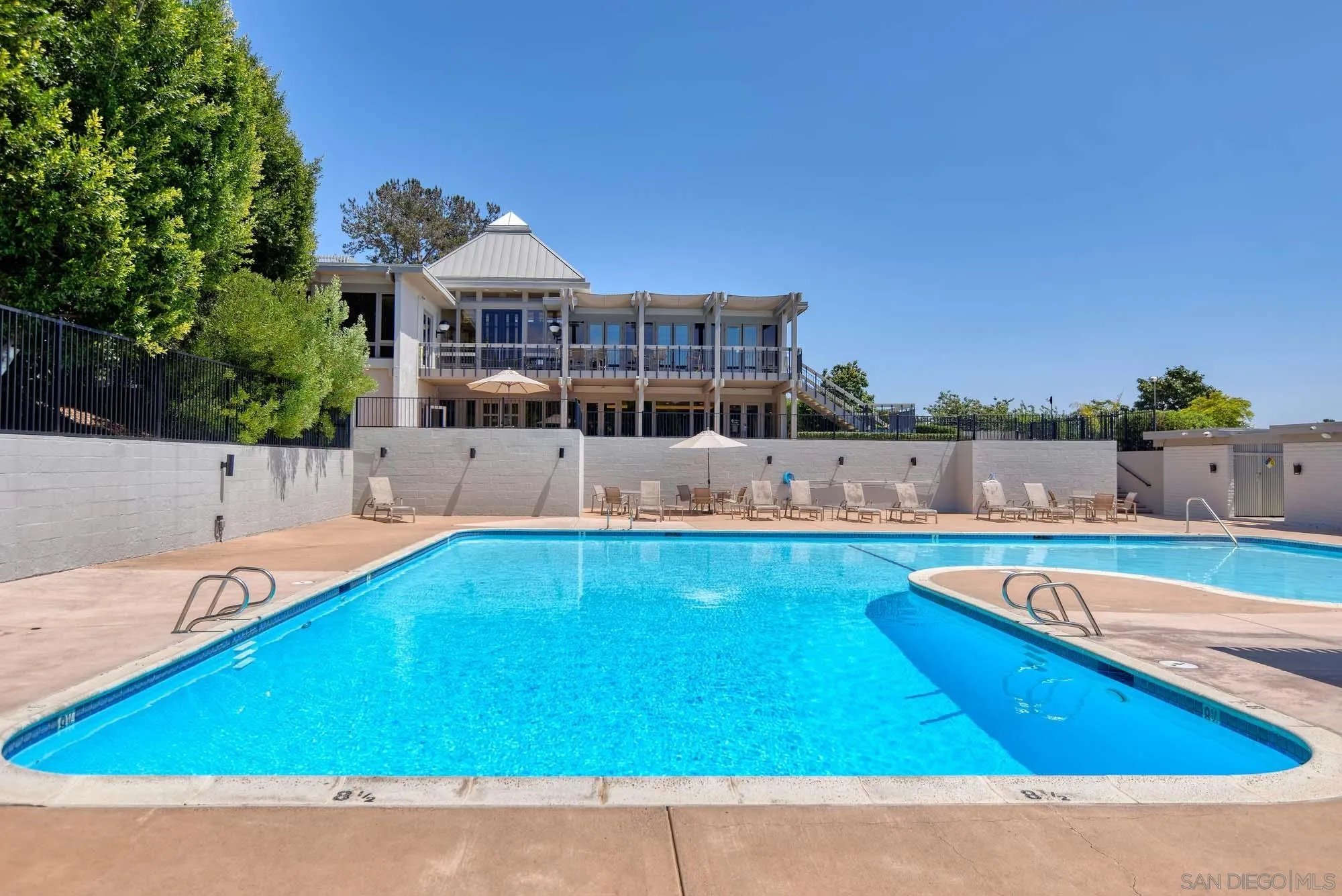 https://cdn.realtyfeed.com/cdn/127/260011475/b6825f54e1a168e8d0fff4147c59be56.webp
