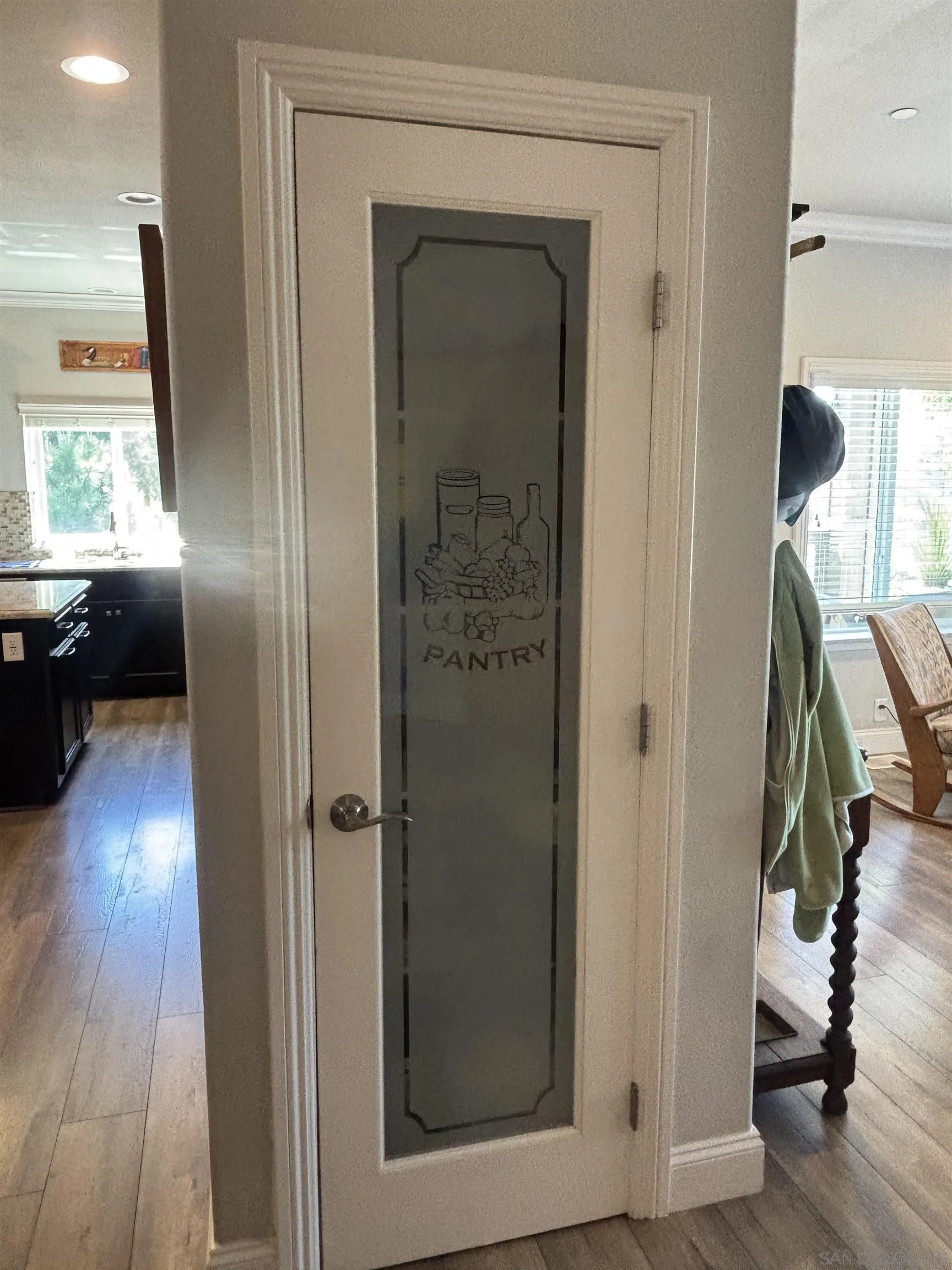 https://cdn.realtyfeed.com/cdn/127/260011481/9a970e00abe4c19810c2c1346ccddf3b.webp