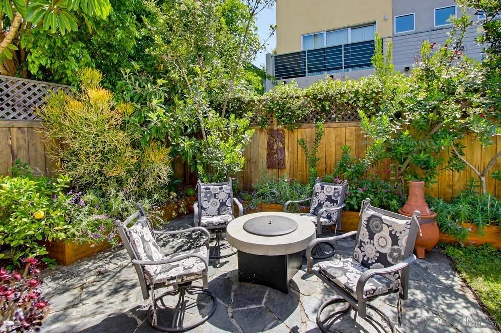 https://cdn.realtyfeed.com/cdn/127/260011488/27a46f70a25c6c5d0ac3dcf375cf25bb.webp