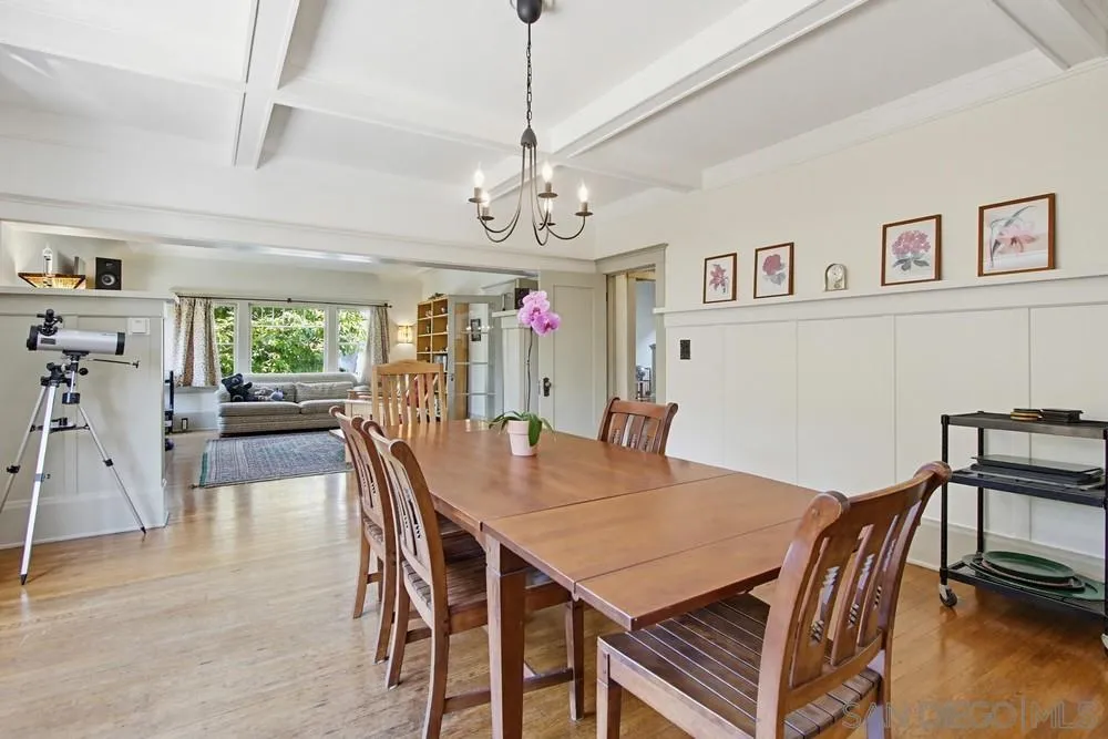 https://cdn.realtyfeed.com/cdn/127/260011488/31101e33a84444adac0b7e9414e1b243.webp
