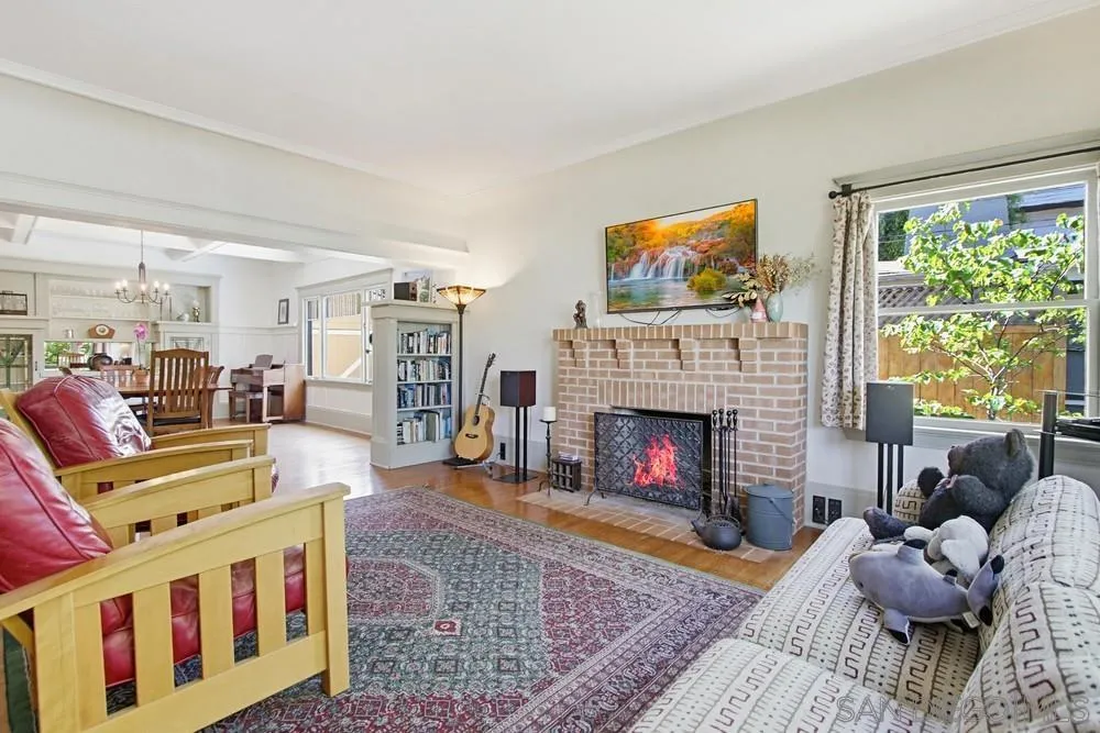 https://cdn.realtyfeed.com/cdn/127/260011488/634963ddfb54e2c1b417179da380a21e.webp