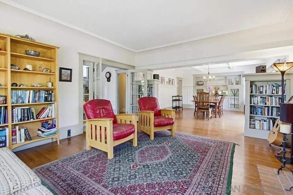 https://cdn.realtyfeed.com/cdn/127/260011488/69456541bd1f014f2c4132e681012e80.webp