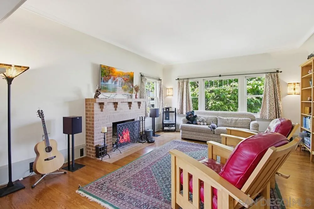 https://cdn.realtyfeed.com/cdn/127/260011488/9a4a5c489333799eabea1ff81dcc7d21.webp