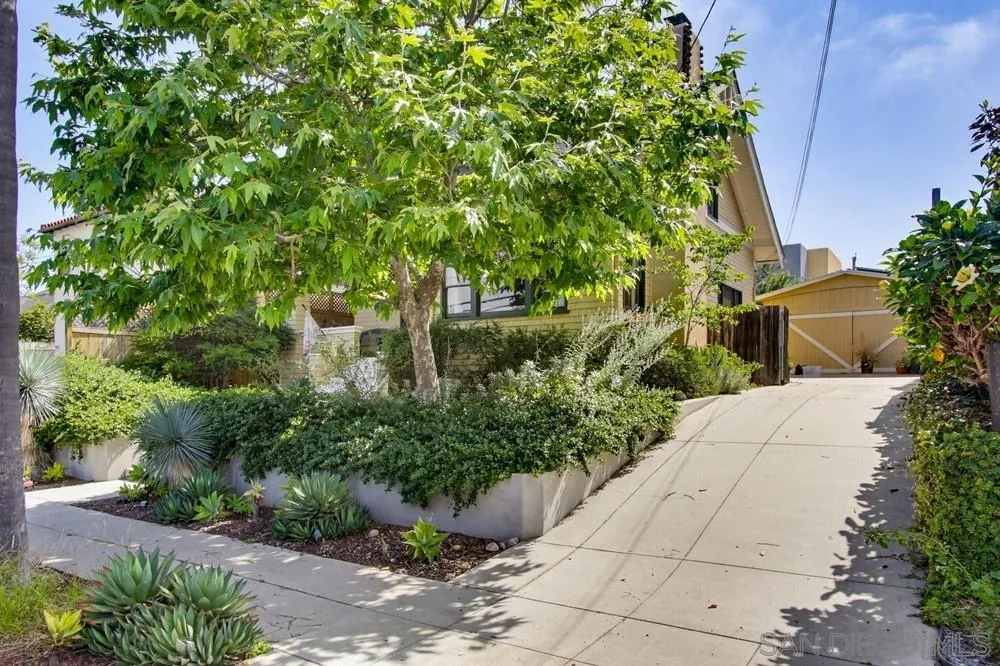 https://cdn.realtyfeed.com/cdn/127/260011488/a2b8917dd245a8a462b65aa453df1878.webp
