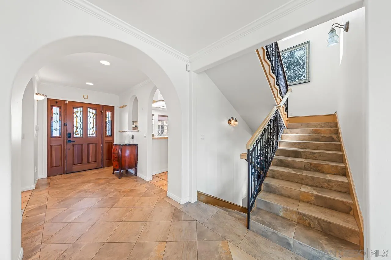 https://cdn.realtyfeed.com/cdn/127/260011489/599d3217f9b46fe7a63f7094670f9835.webp