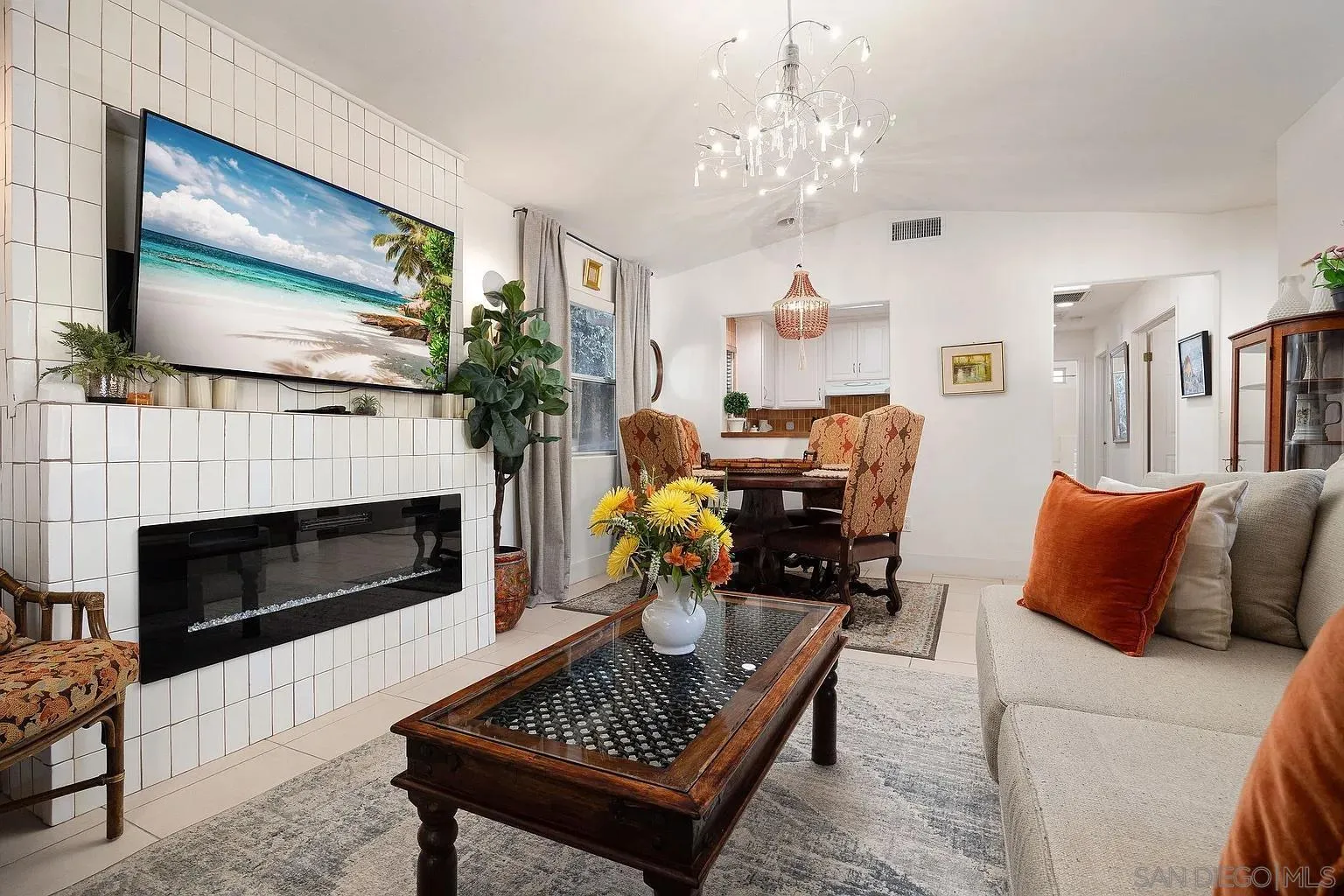 https://cdn.realtyfeed.com/cdn/127/260011489/91c9e05b6393c51f98318b8e87b22c02.webp