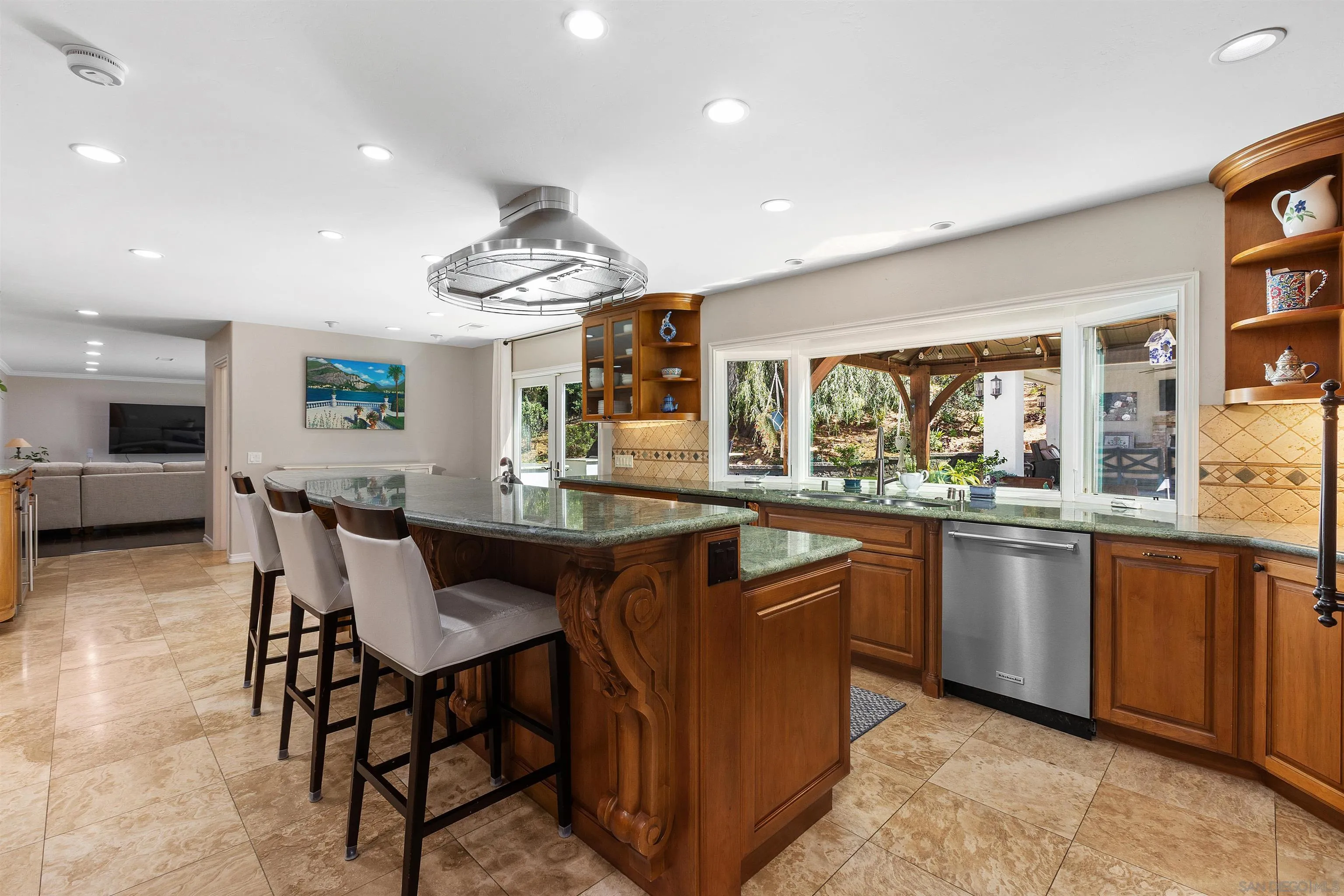 https://cdn.realtyfeed.com/cdn/127/260011491/0b95e942eccc4e72e3ecf31496dff7a7.webp