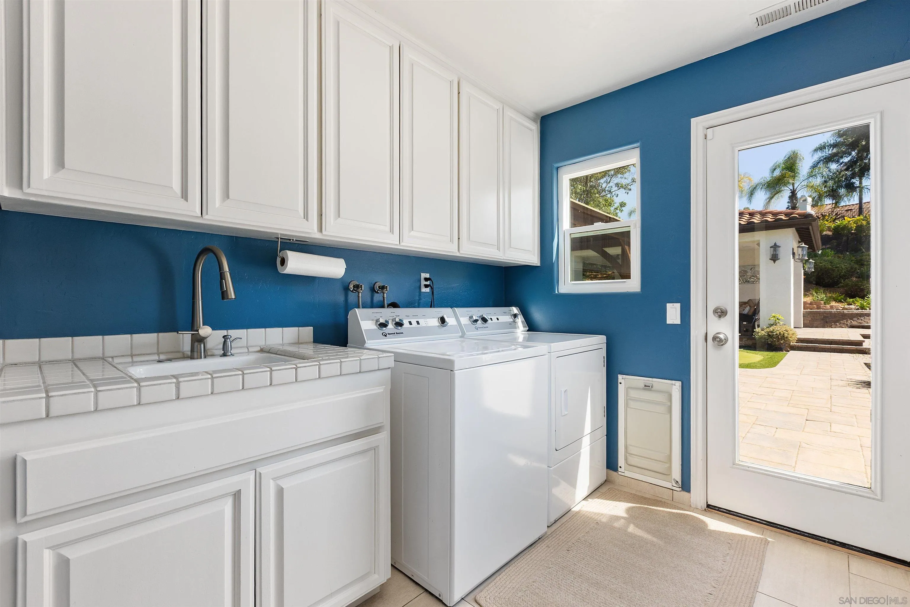 https://cdn.realtyfeed.com/cdn/127/260011491/3e3c18a863b6f72900289bb07f55d244.webp