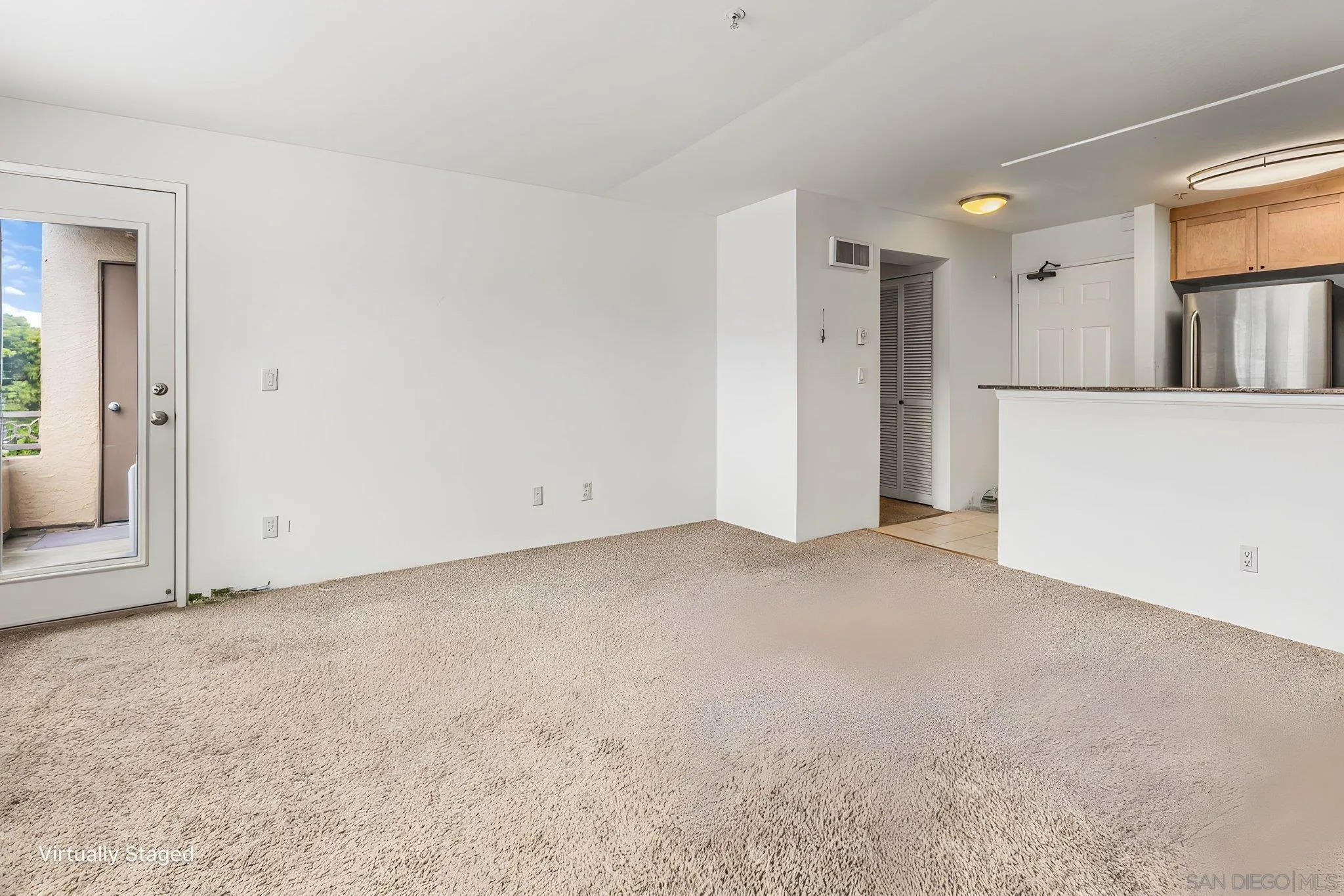 Photo #7: 260011492 Listing: Photo #7