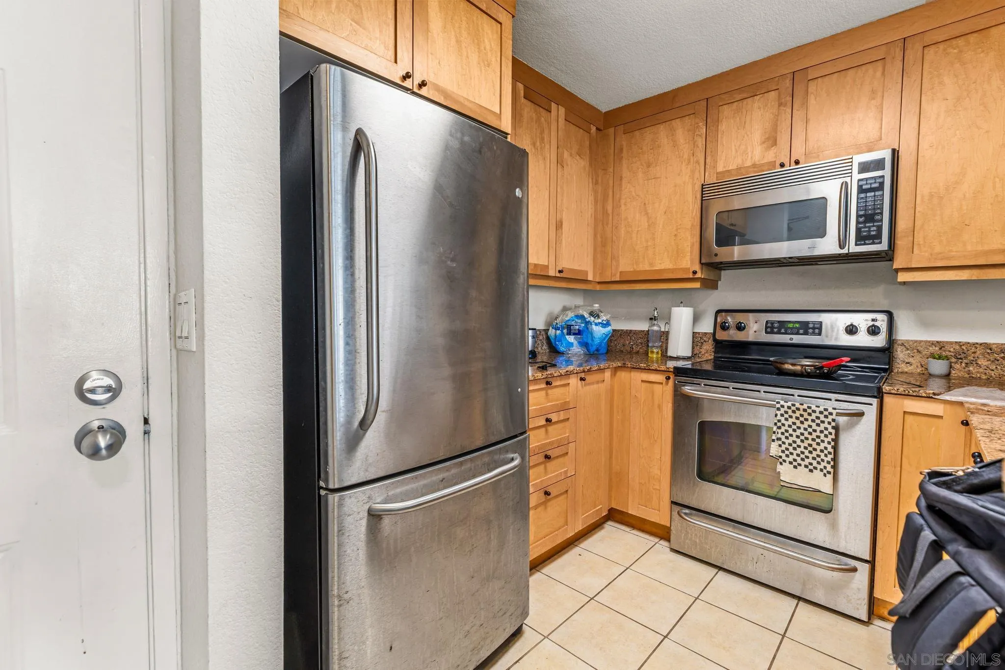 Photo #7: 260011492 Listing: Photo #7