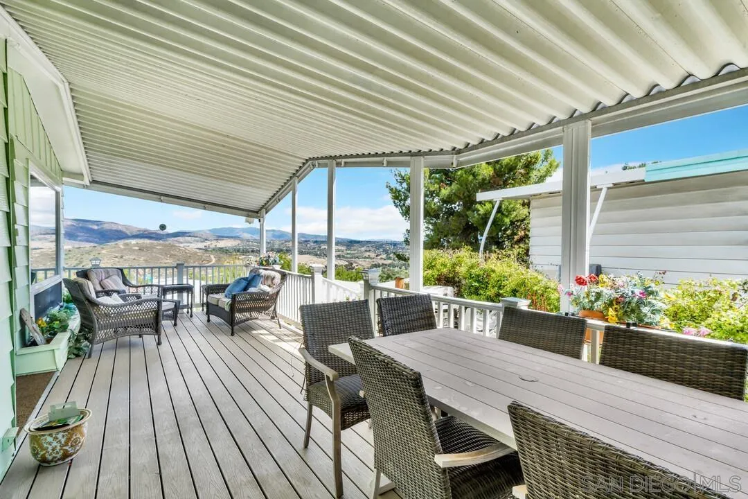 https://cdn.realtyfeed.com/cdn/127/260011494/d93bceb322c8ffe2b28891360f71f1fc.webp