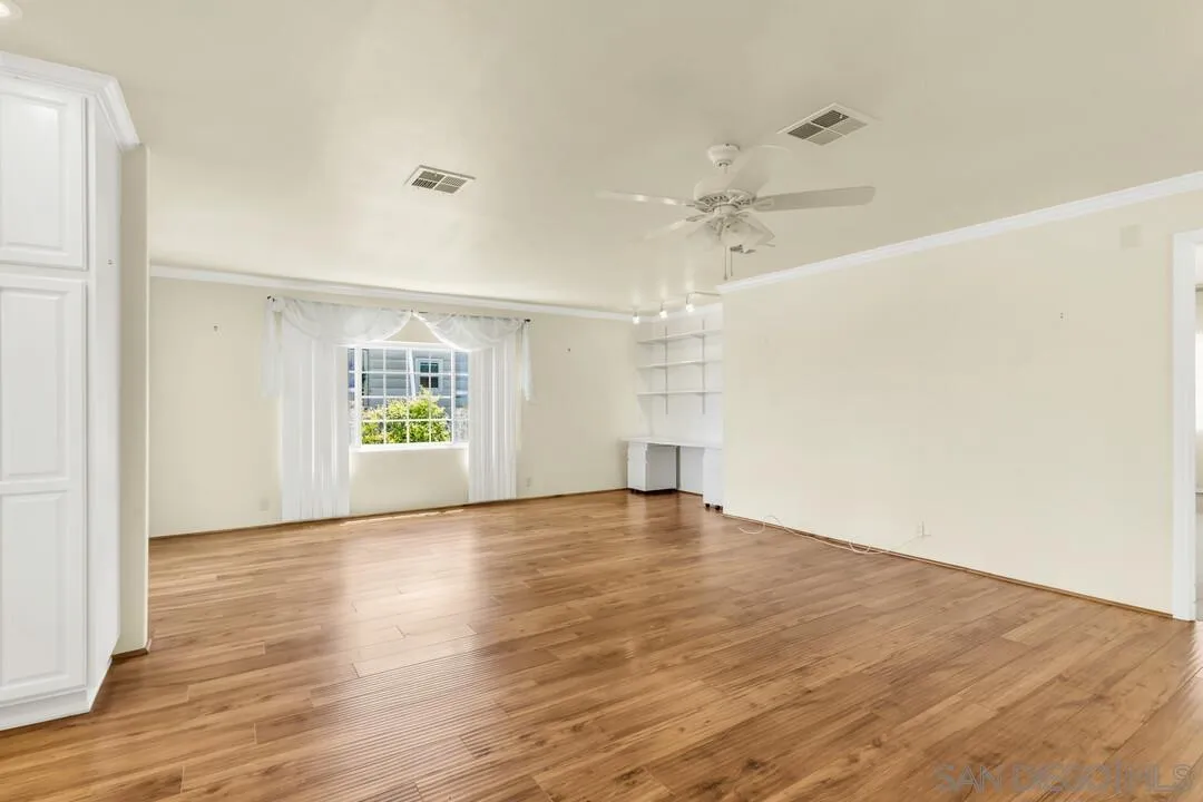 https://cdn.realtyfeed.com/cdn/127/260011494/e4a77a71b7a0dbc943405007a4b946f4.webp