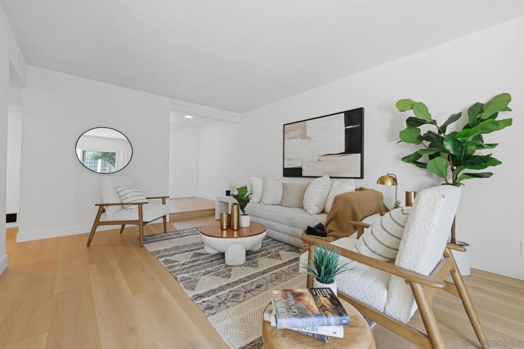 Photo #7: 260011497 Listing: Photo #7