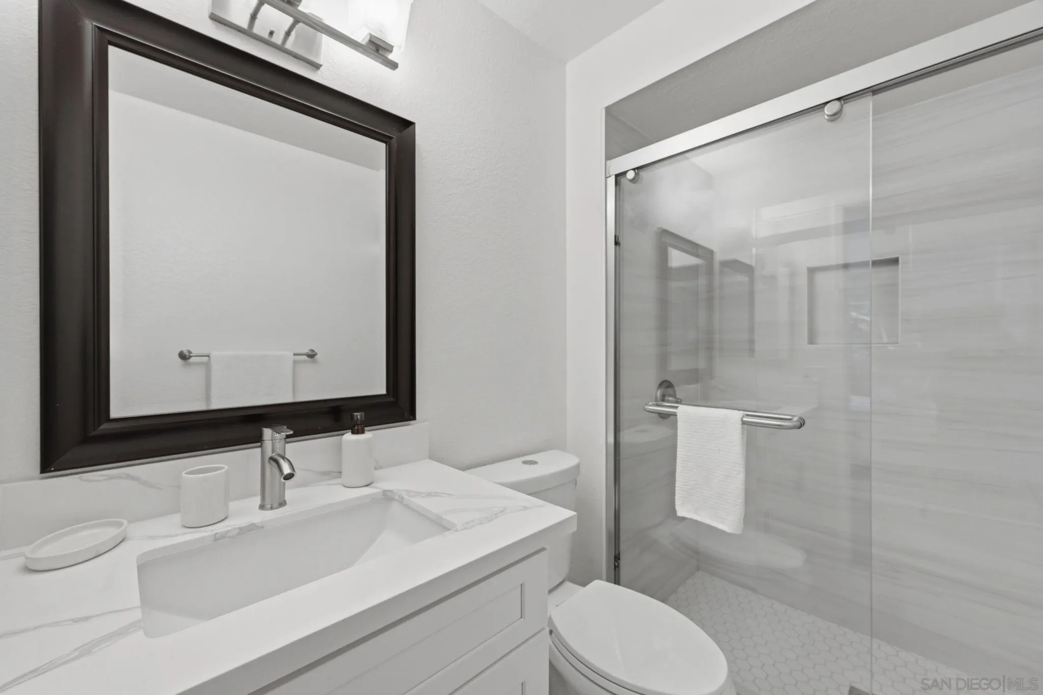 Photo #24: 260011497 Listing: Photo #24