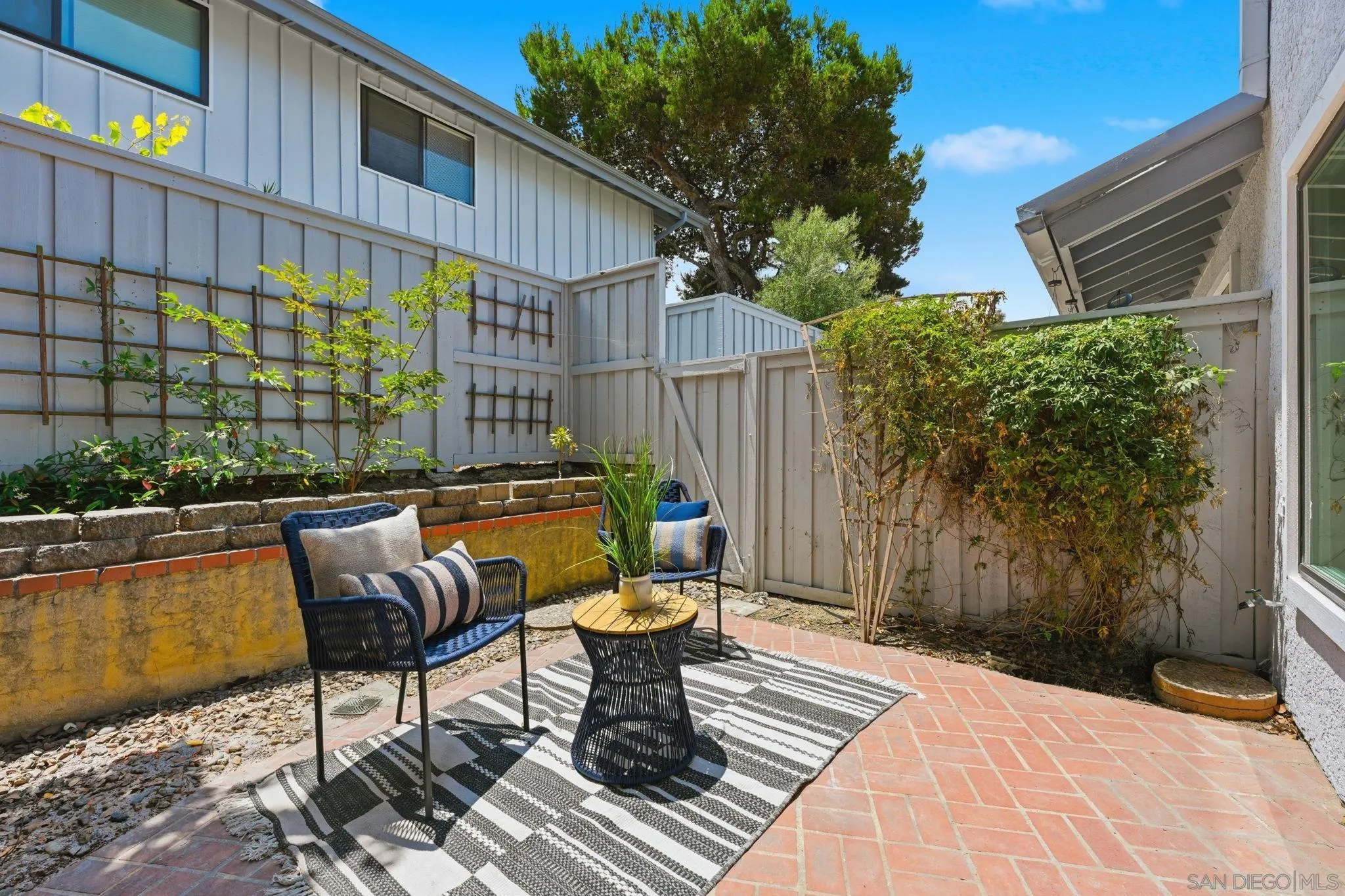 Photo #33: 260011497 Listing: Photo #33
