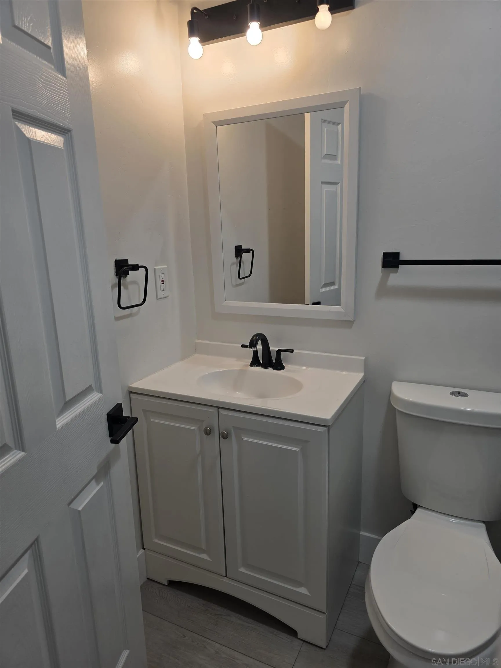 https://cdn.realtyfeed.com/cdn/127/260011501/234faf535b5a7ea47d0e0303cc05dc9e.webp