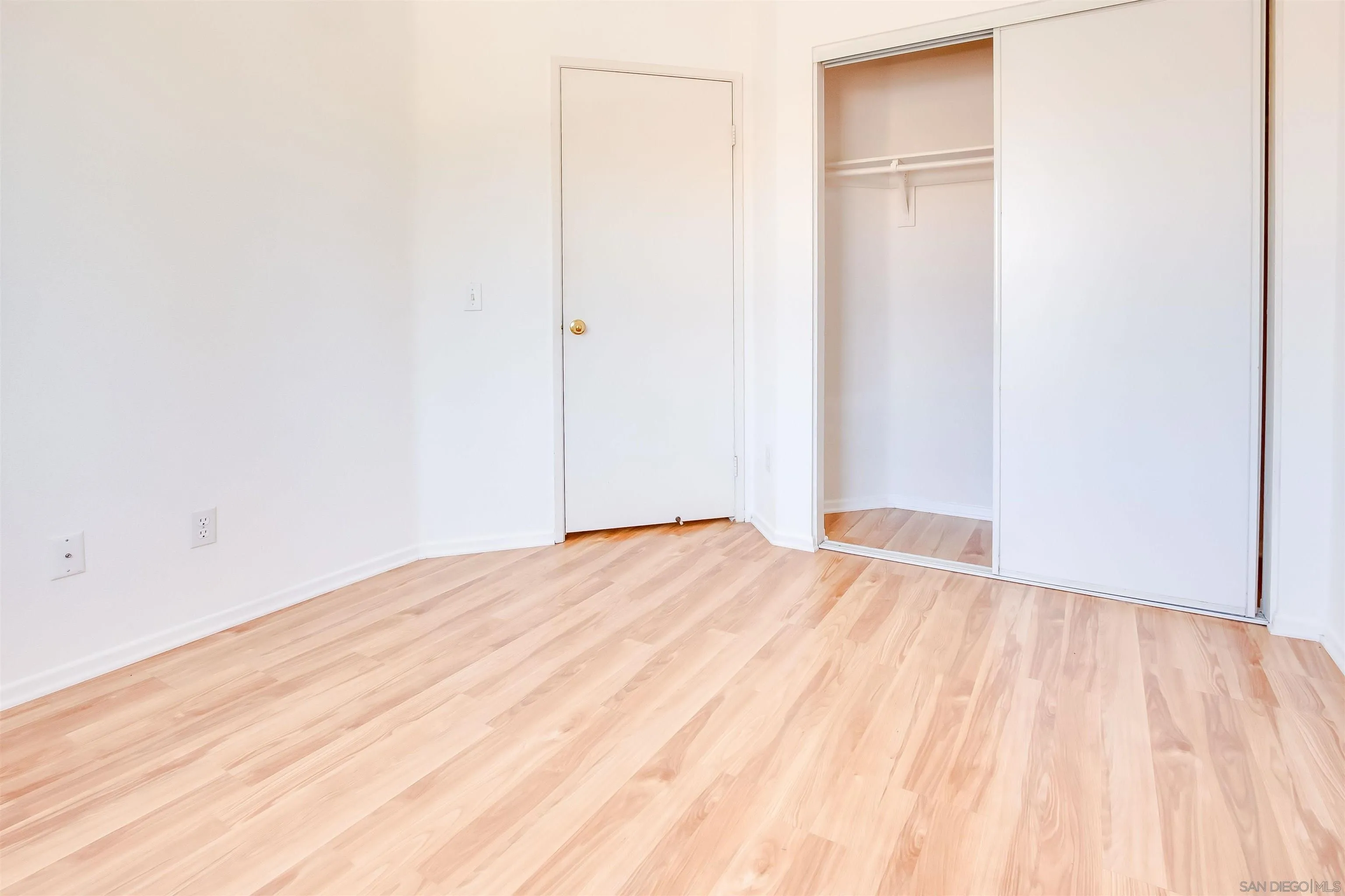 Photo #17: 260011503 Listing: Photo #17